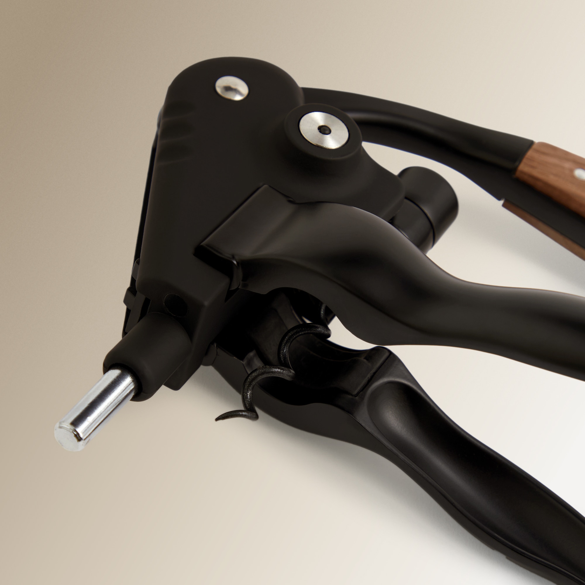 Saca-Rolhas de Alavanca Vinobile Preto-2