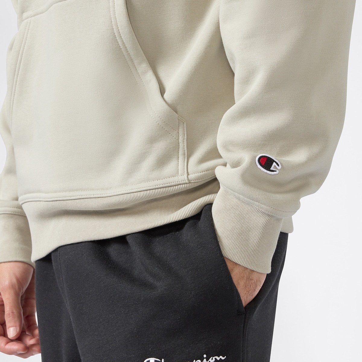 Sweatshirt de homem Champion Azul-marinho-2