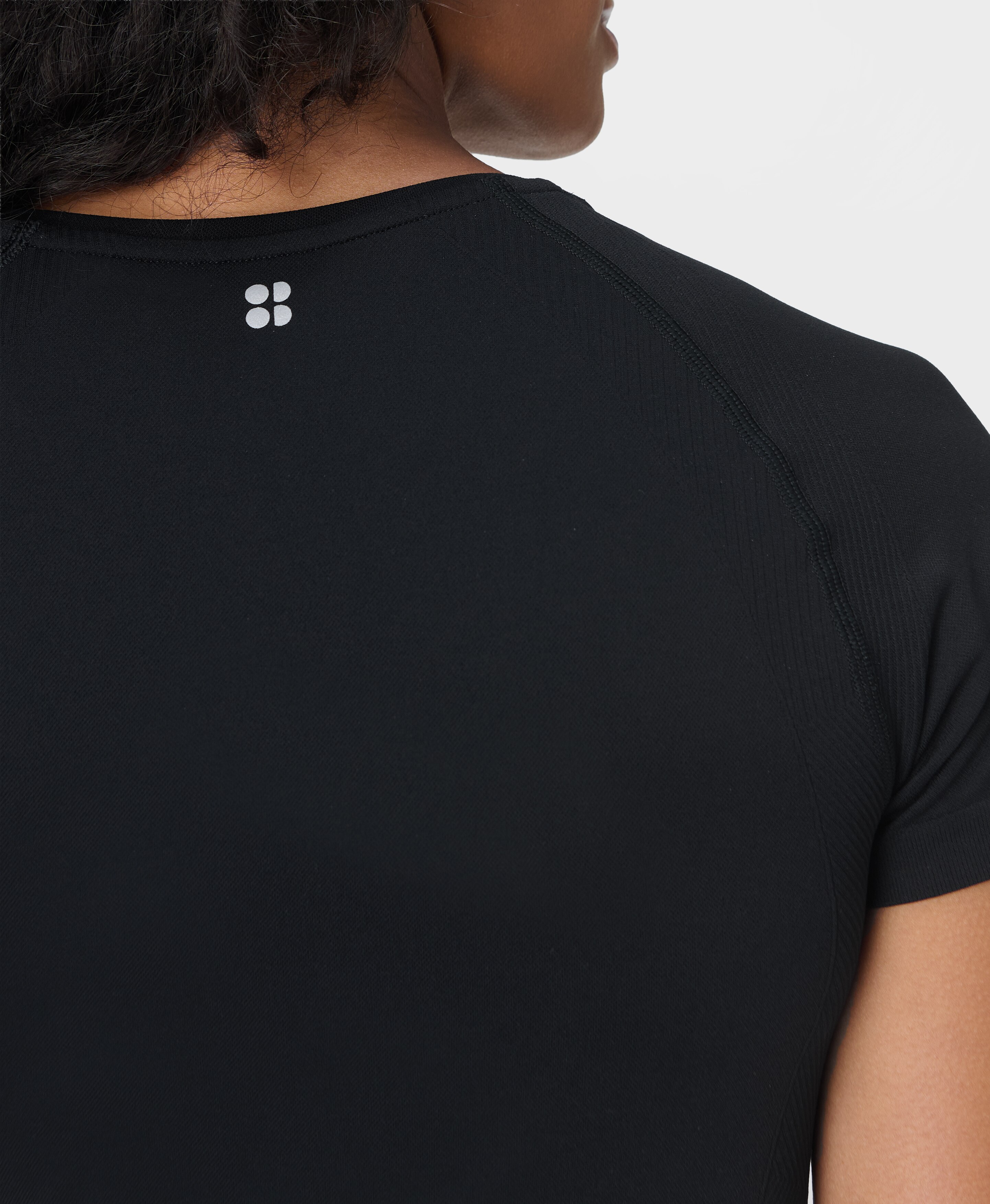 T-shirt M/C de Mulher Athlete Crop Seamless Workout Preto-3