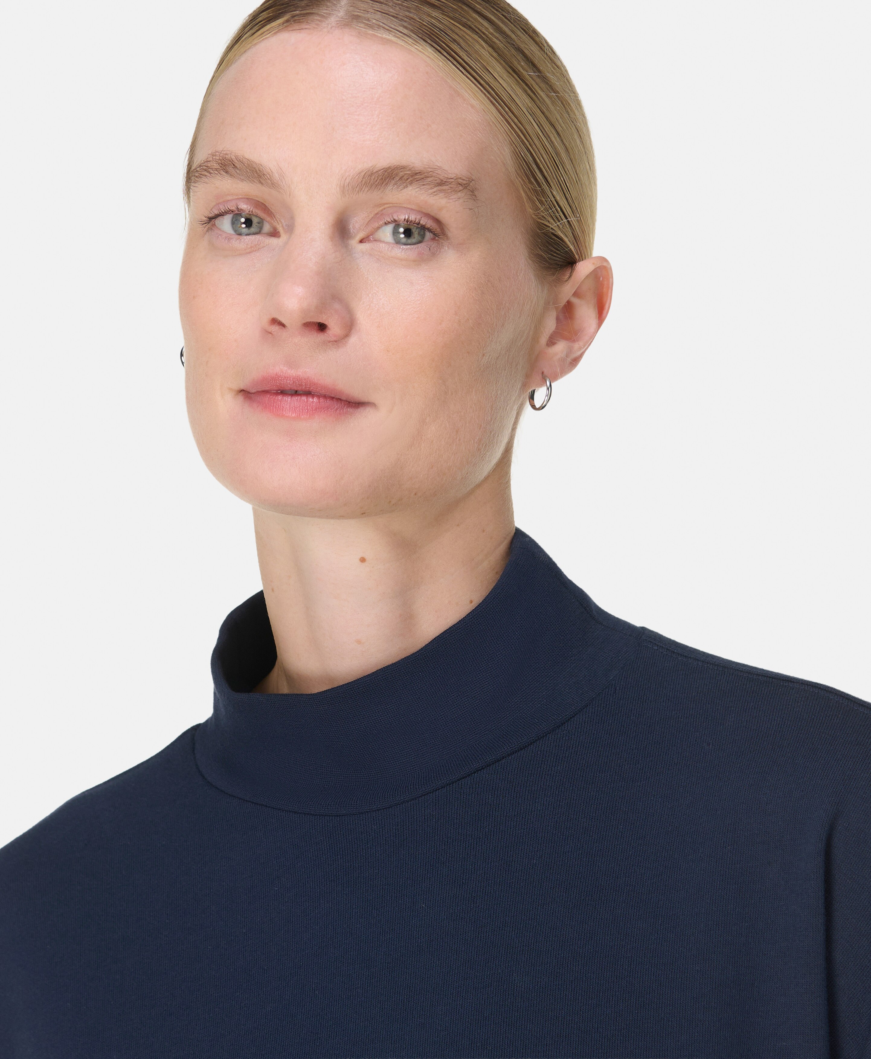 Sweatshirt de mulher After Class Funnel Neck Azul-marinho-3