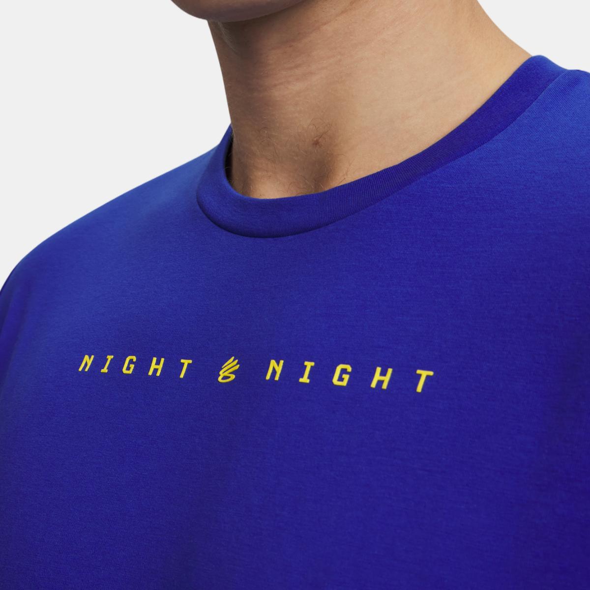 T-shirt de Basquetebol de Homem Curry Night Night Tee Azul-cobalto-3