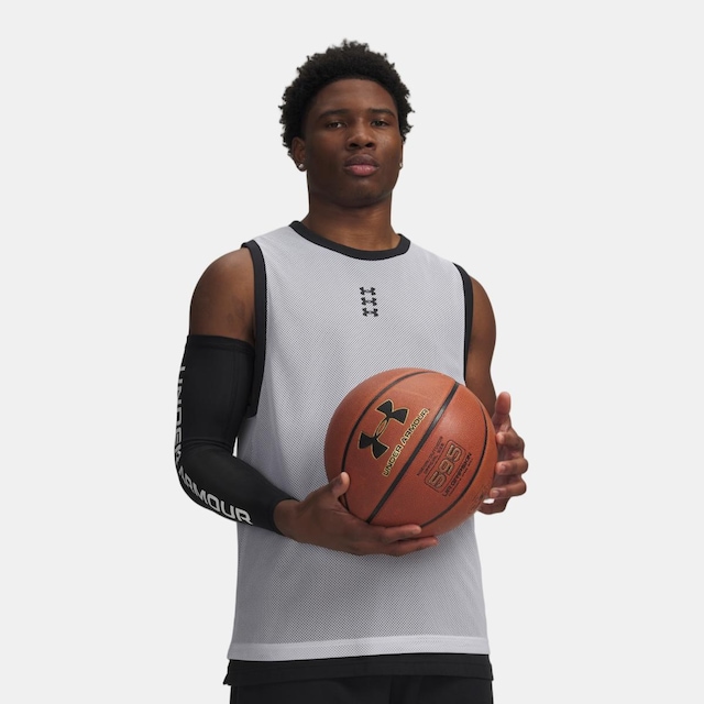 Imagem 0 de T-shirt de Basquetebol de Homem UA Hoops 695 Tank