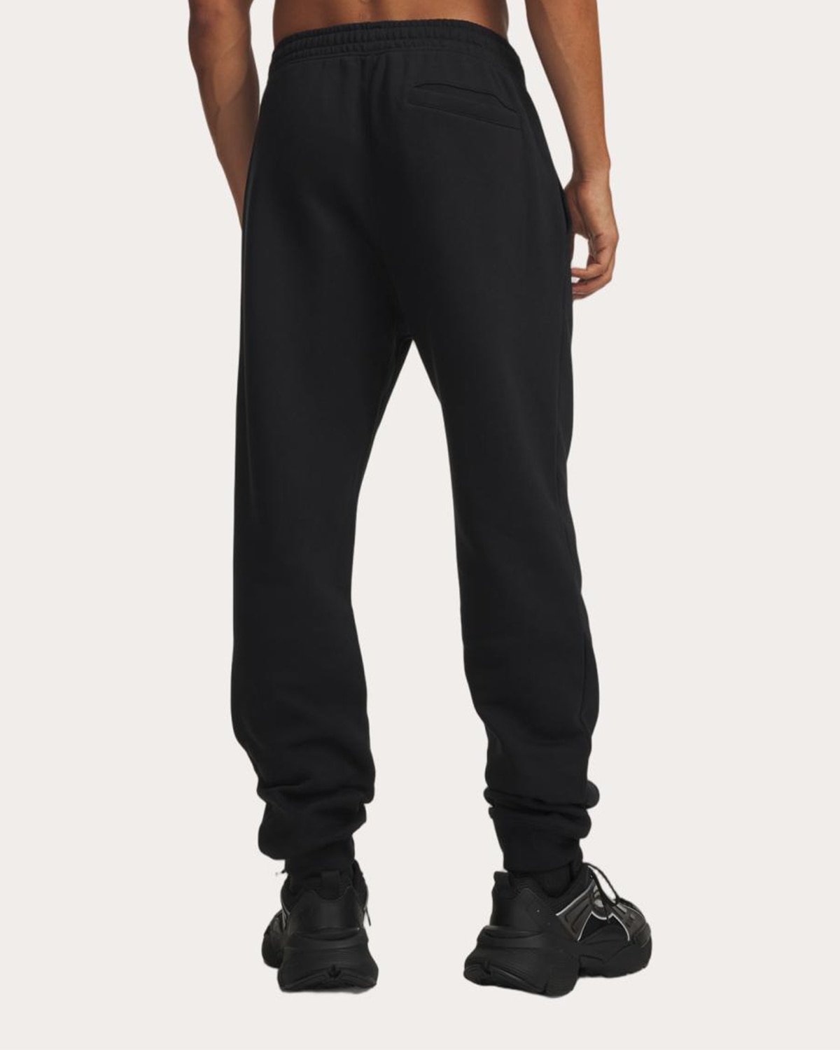 Calças de Homem UA Rival Flc Jogger Preto-2