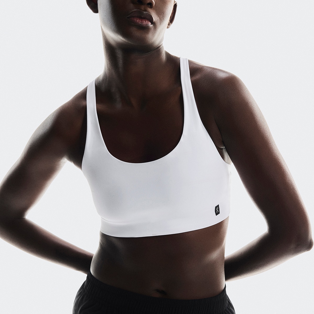 On - Top de mujer Studio Bra On.