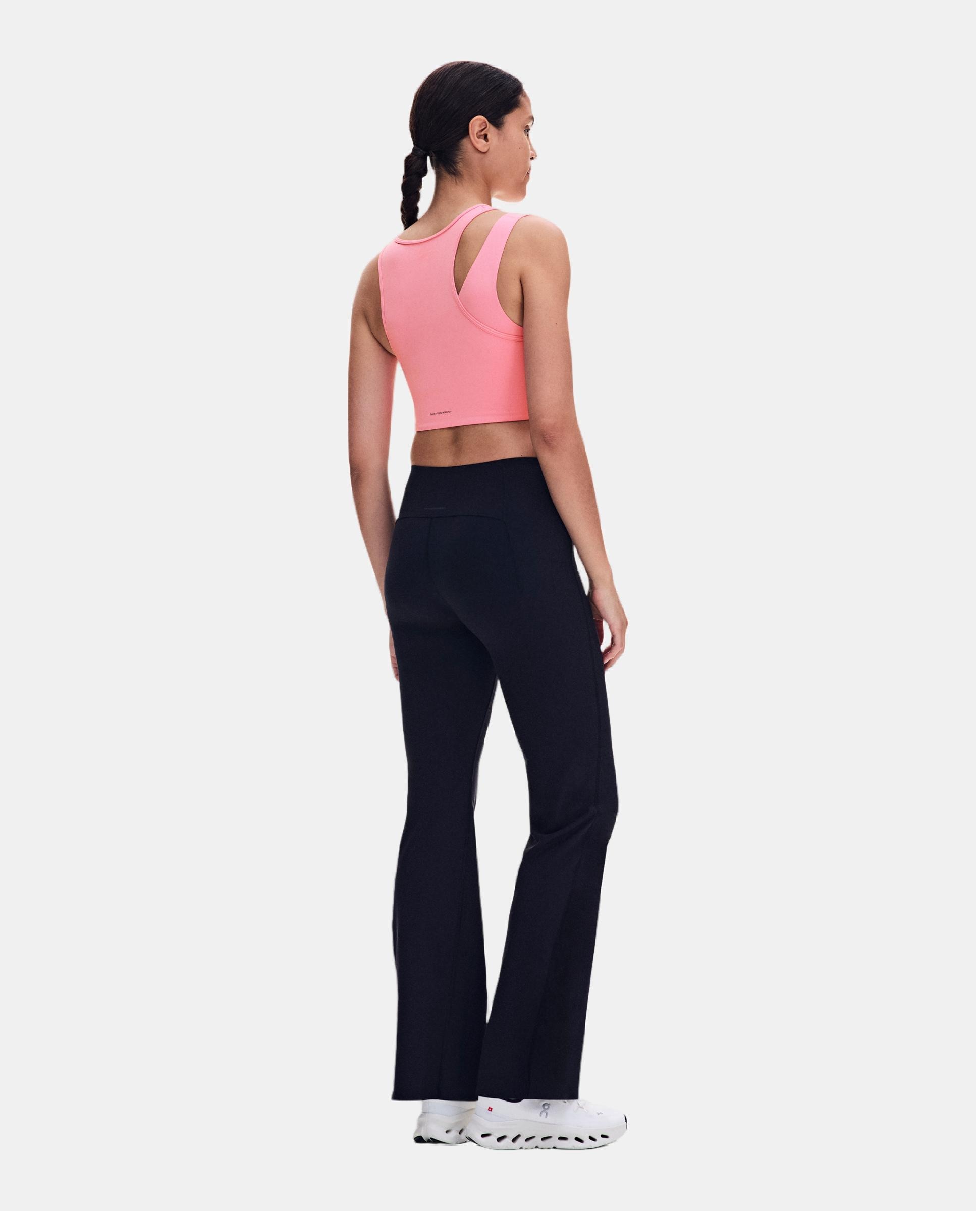 Camiseta de mujer Studio Asymmetric Crop ON - Rosa Rosa-5