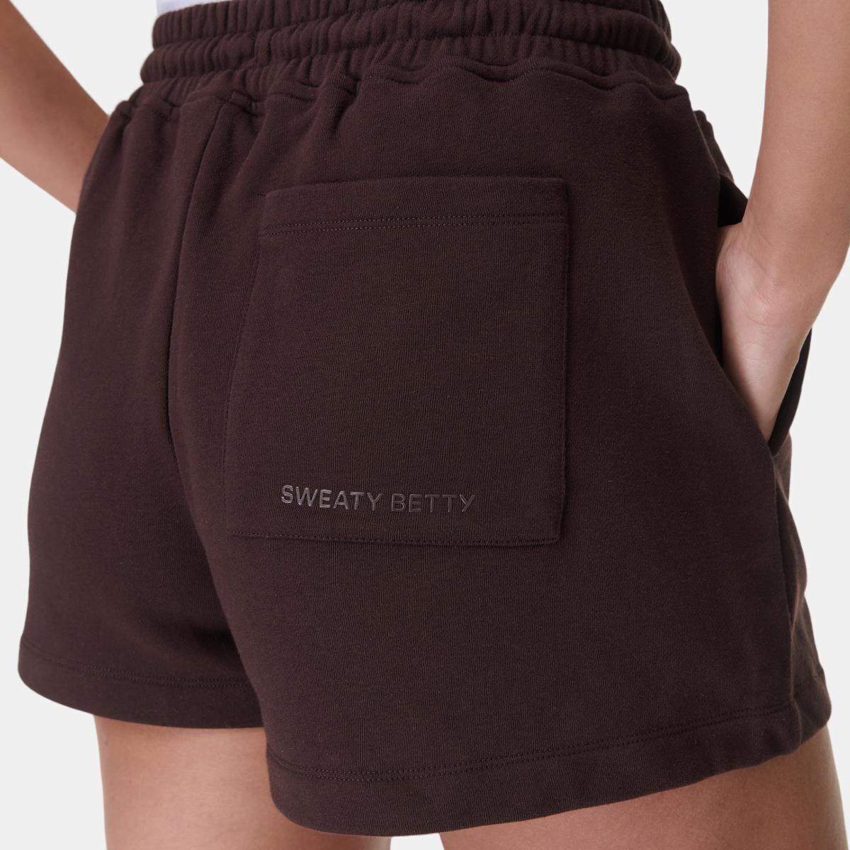 Calções de Mulher Revive Boxy Short Castanho-3