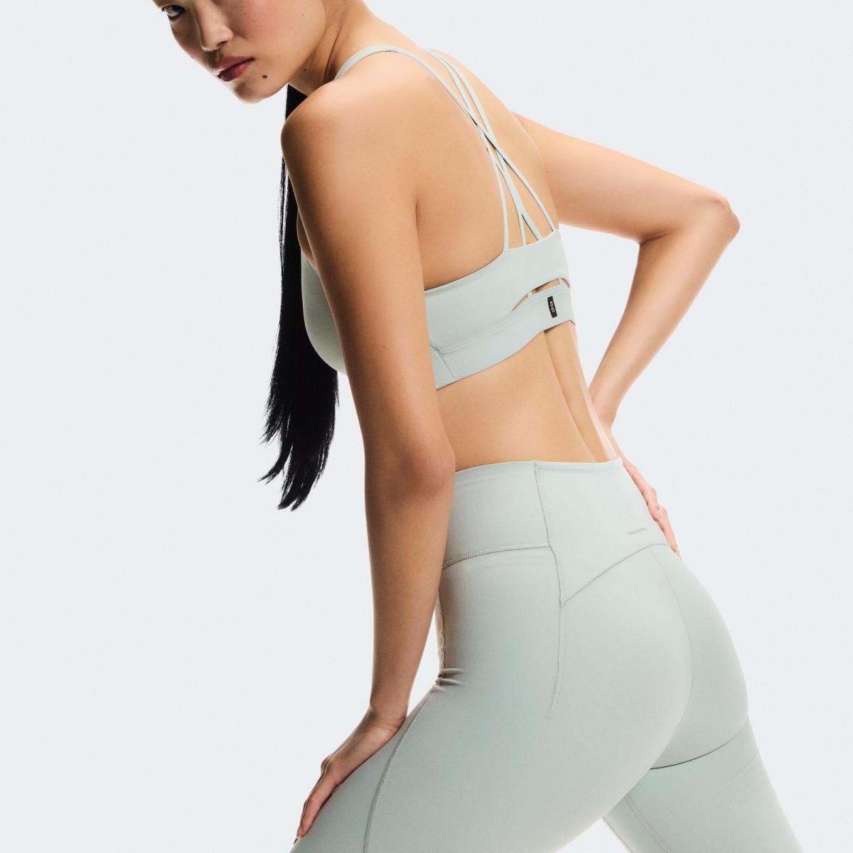 Malla corta de mujer Studio Tights Short On - Verde Verde-2