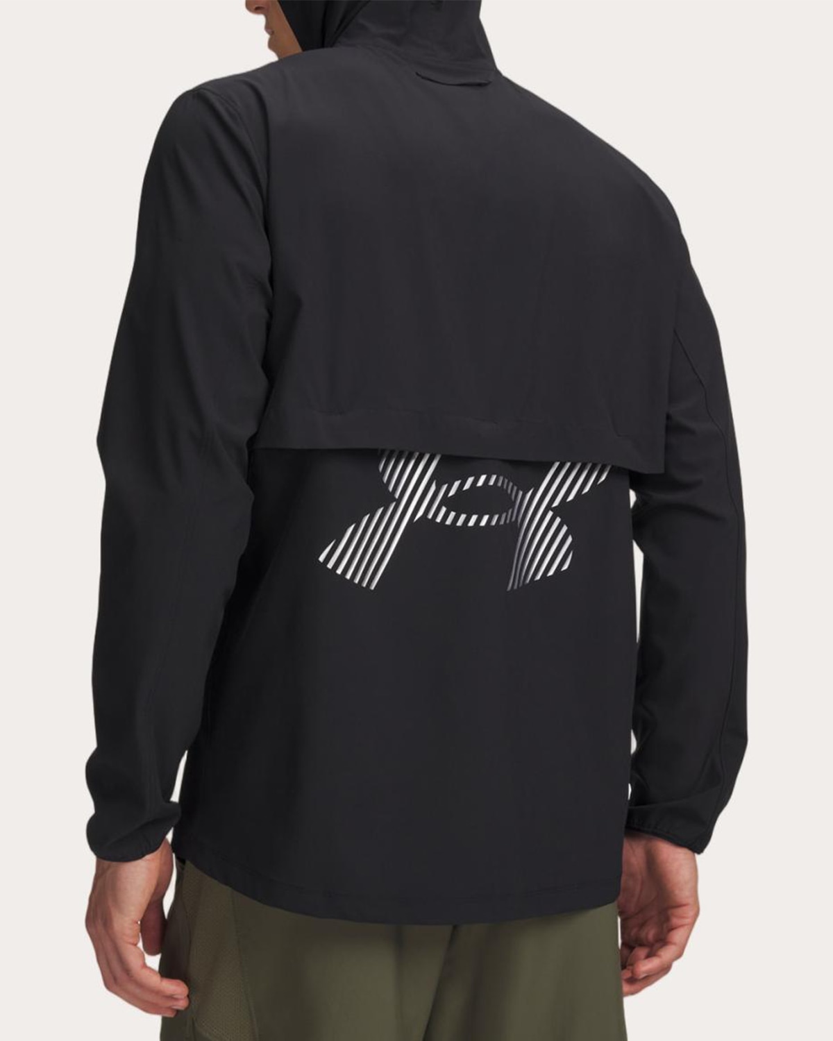 Casaco Corta-Vento de Homem UA Velociti Storm Jacket Preto-2