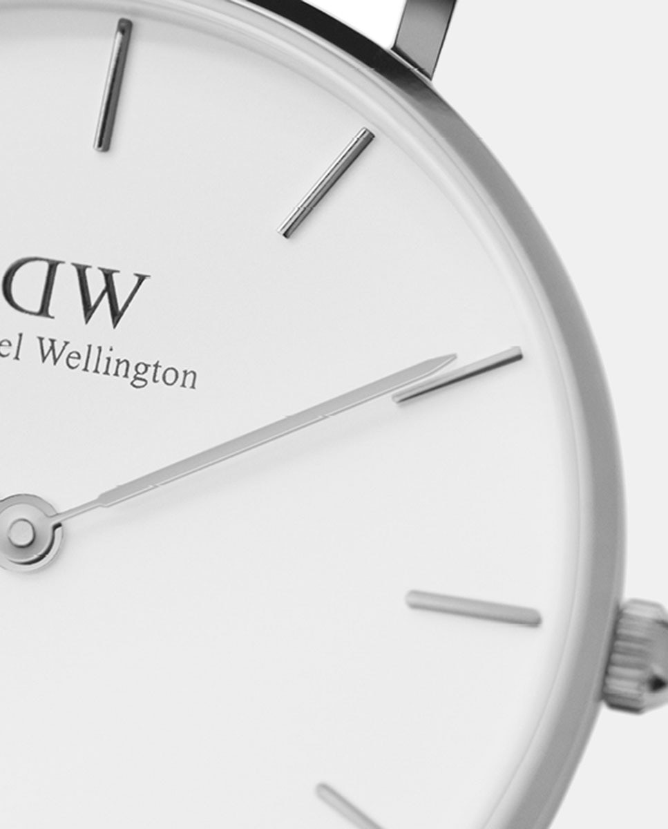 Imagen 4 de Reloj de mujer Petite Mesh DW00100220 de malla de acero - Daniel Wellington - Plata Plata