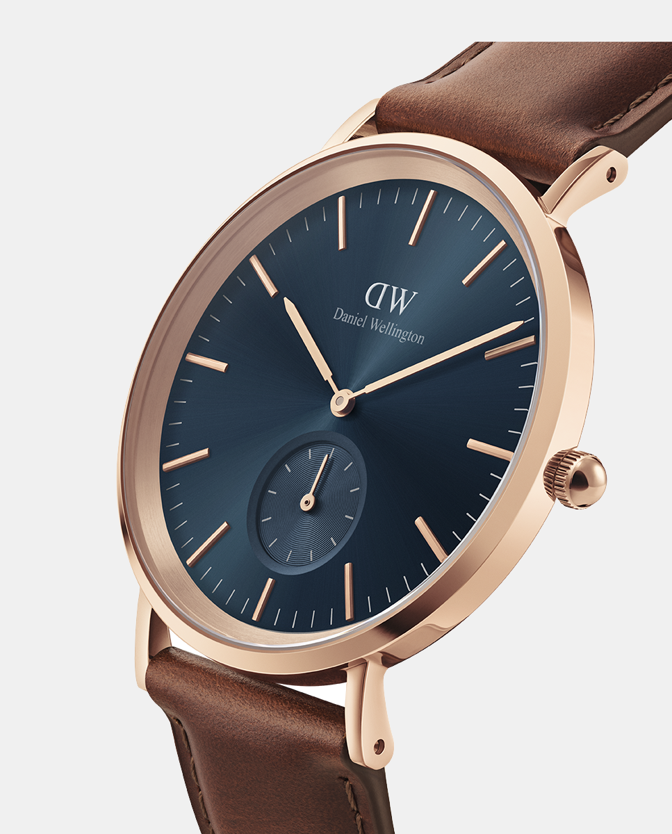 Reloj de hombre Classic MultiEye DW00100708 de piel marrón