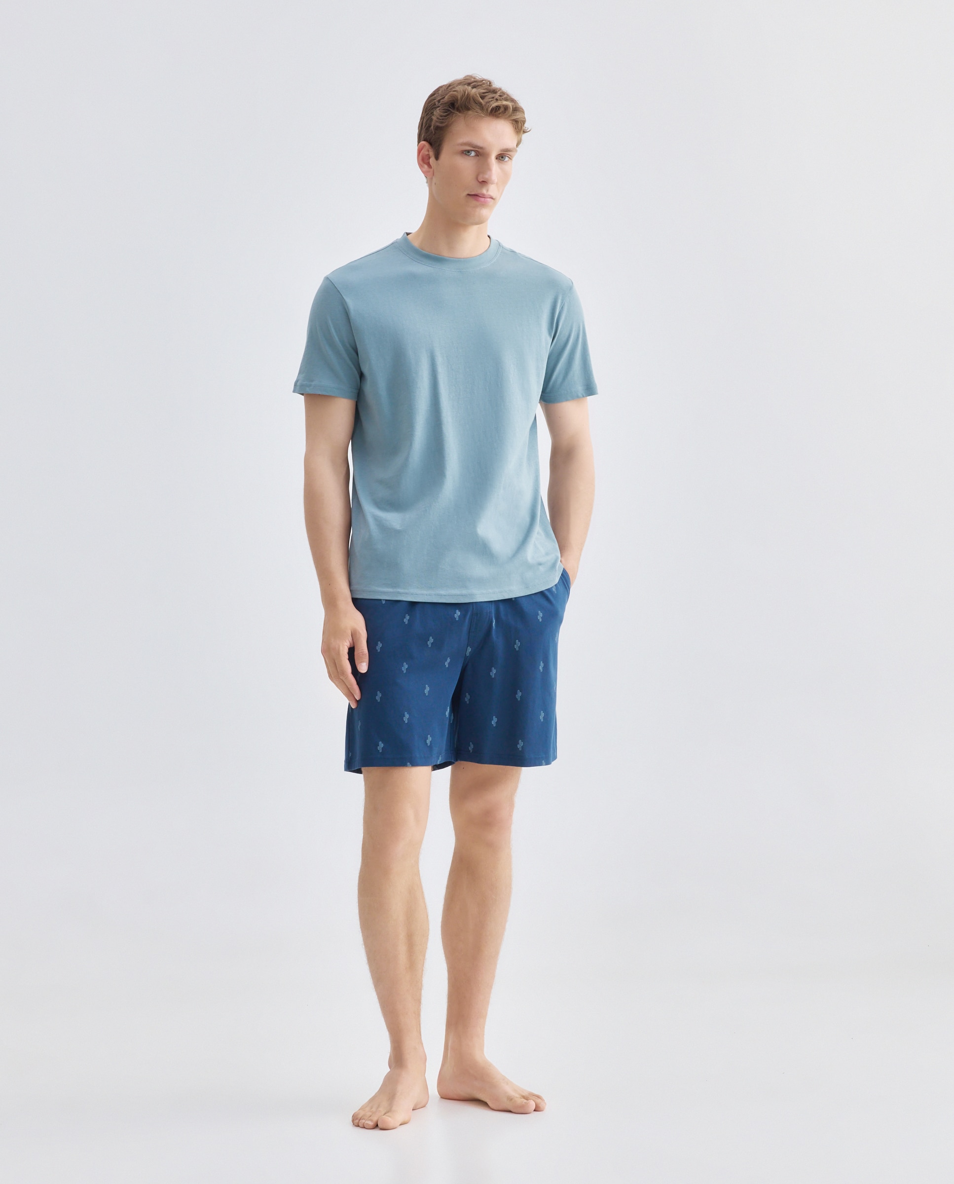 Imagen 0 de Pijama punto hombre corto con bolsa