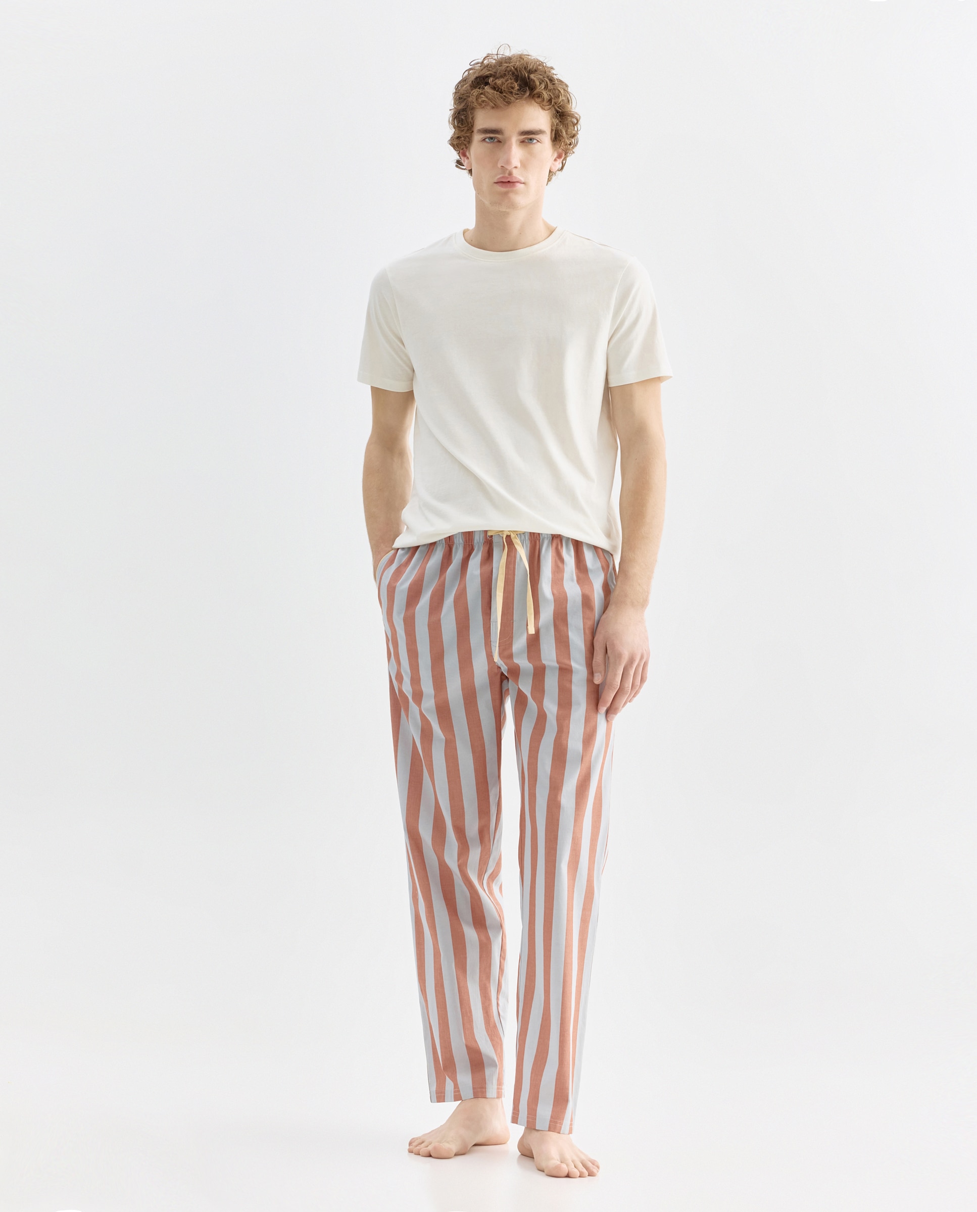 Imagen 0 de Pijama hombre combinado camiseta y  pantalón largo algodón