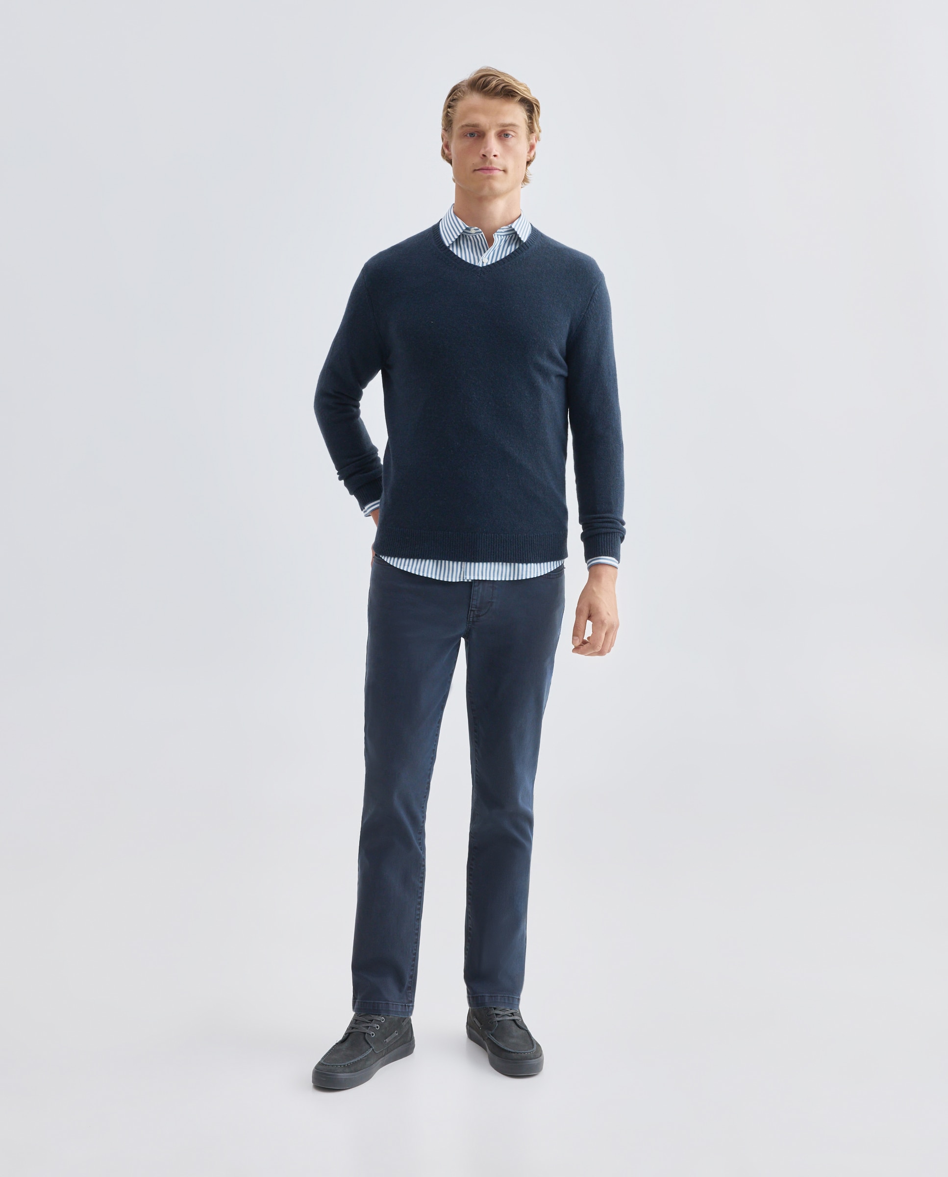 Jersey de hombre cuello pico liso Lambswool Nylon Azul marino-2