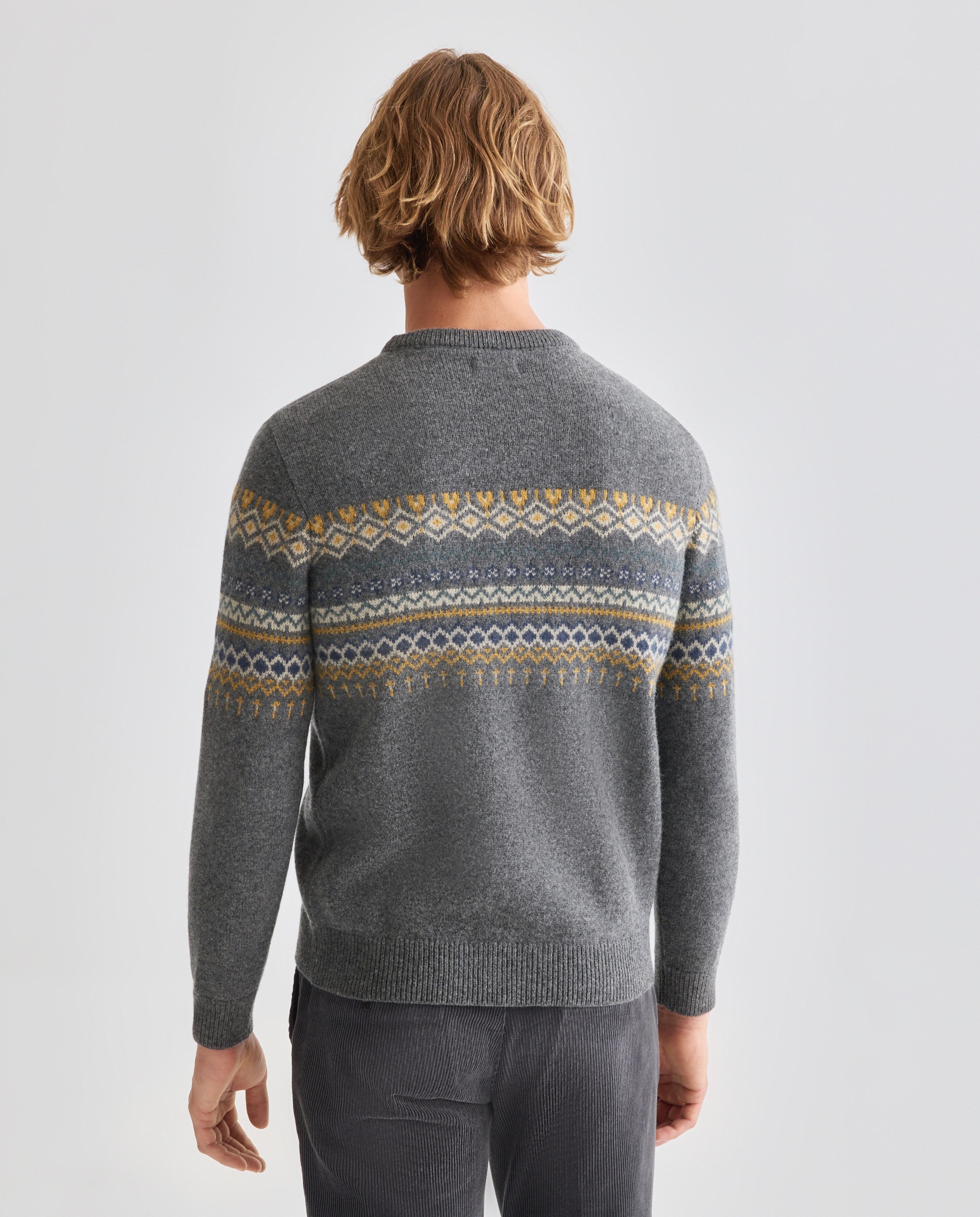 Jersey de hombre cuello caja grecas Lambswool Nylon 820 Gris medio-3