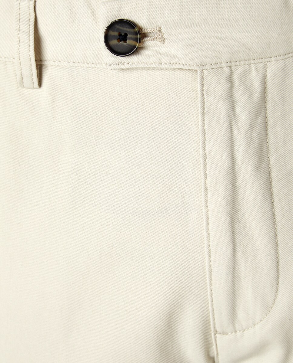 Pantalón hombre chino basico regular fit 120 Crudo-5