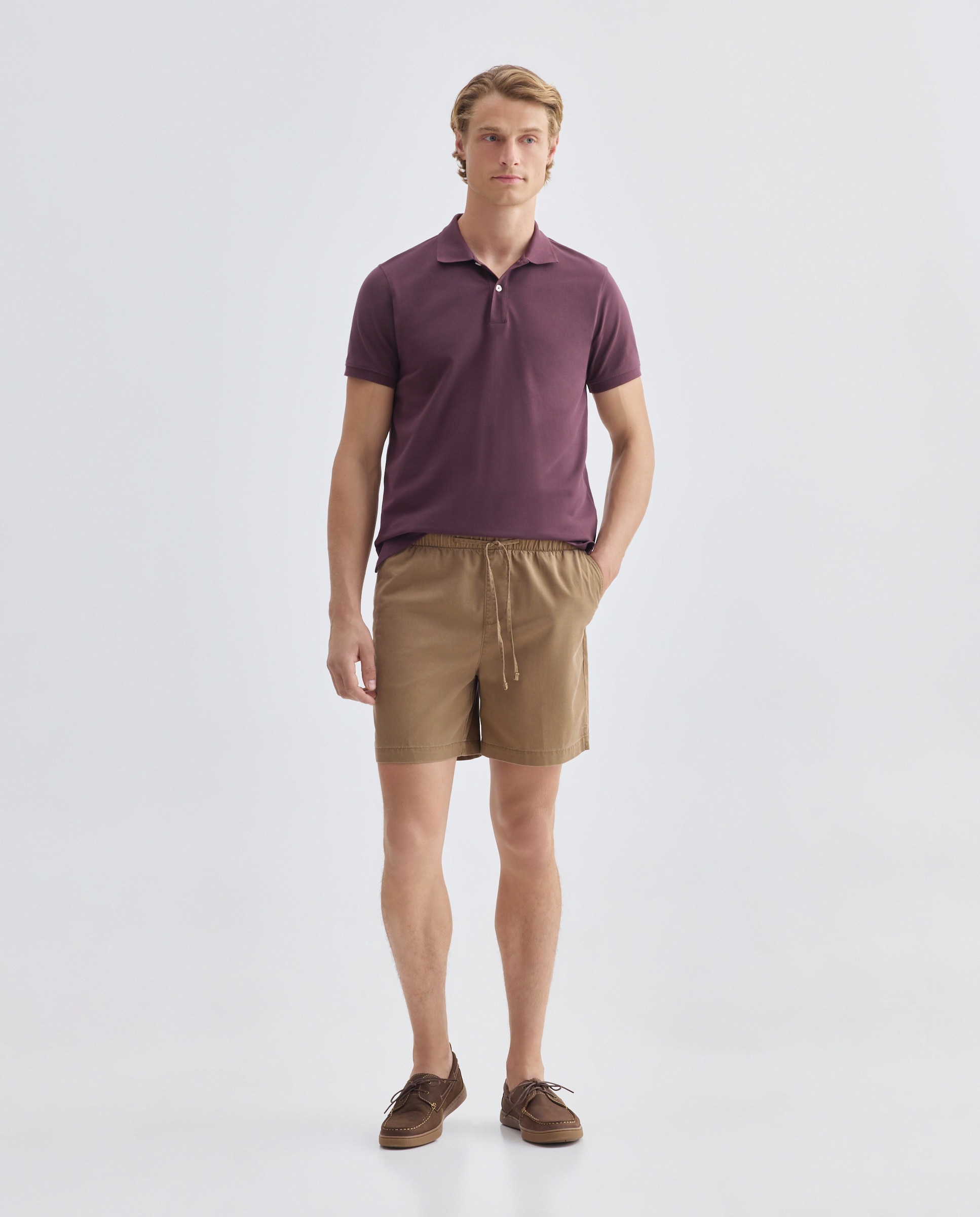 Imagen 0 de Bermuda hombre chino con goma