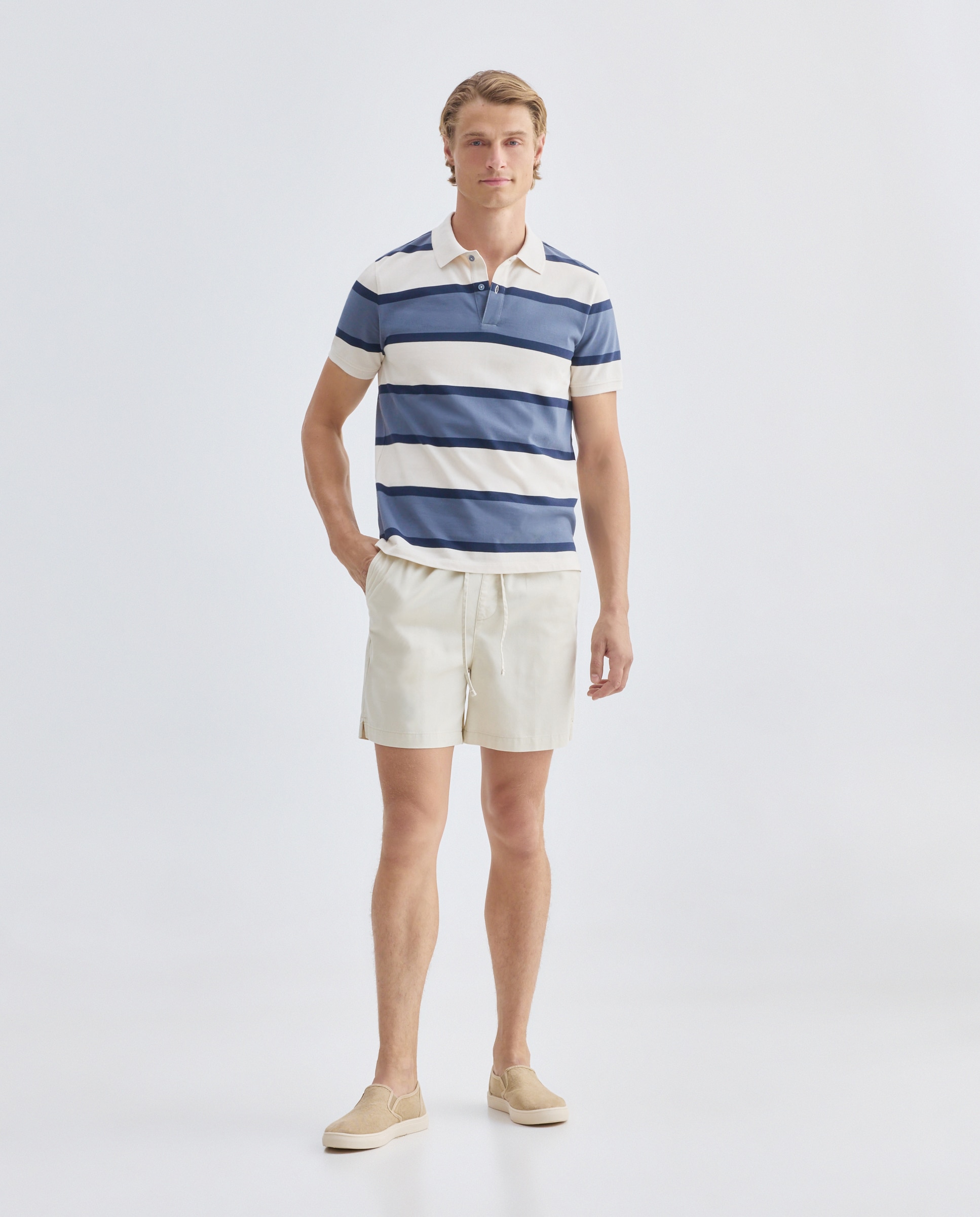 Imagen 0 de Bermuda hombre chino con goma