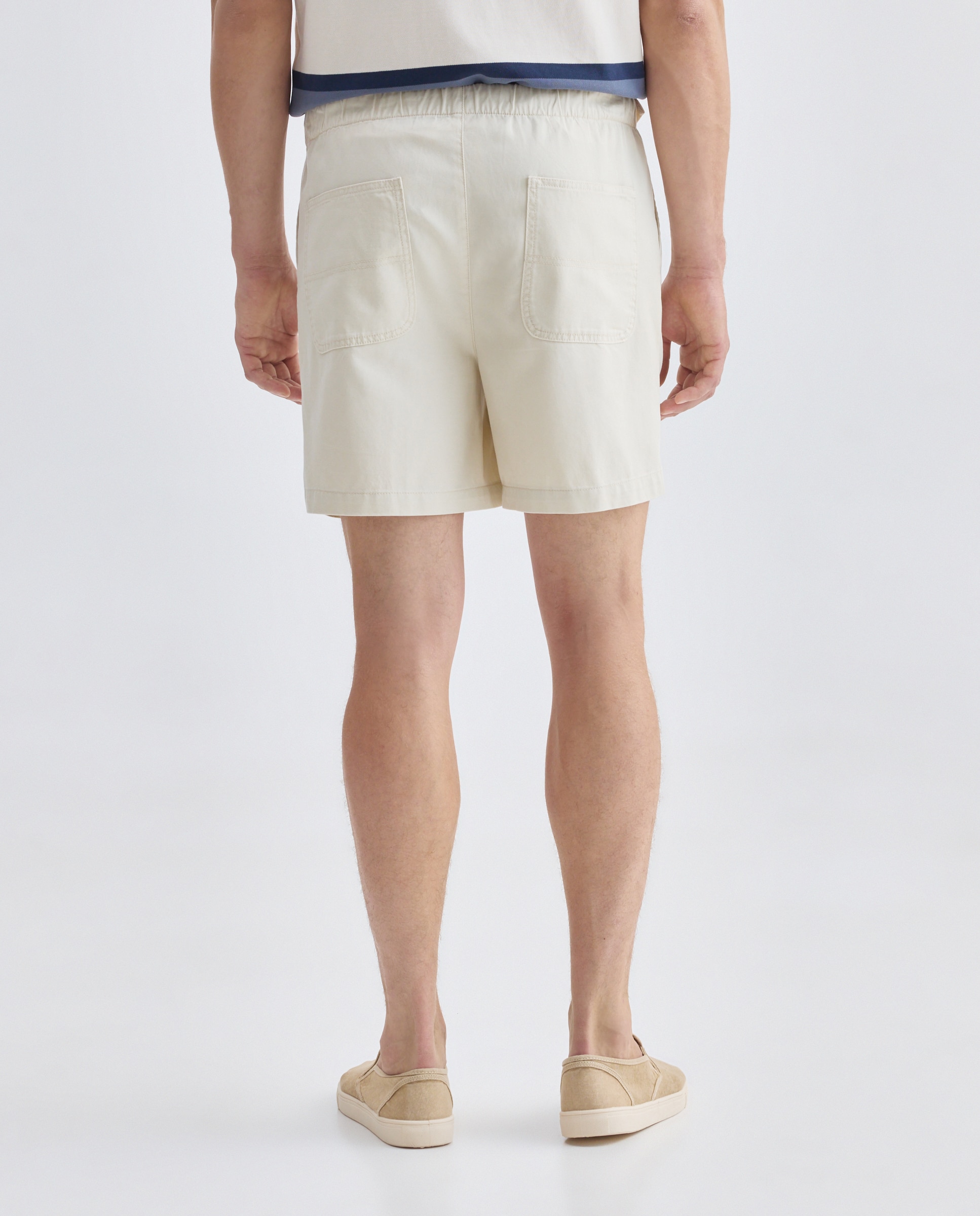 Bermuda hombre chino con goma Beige-3