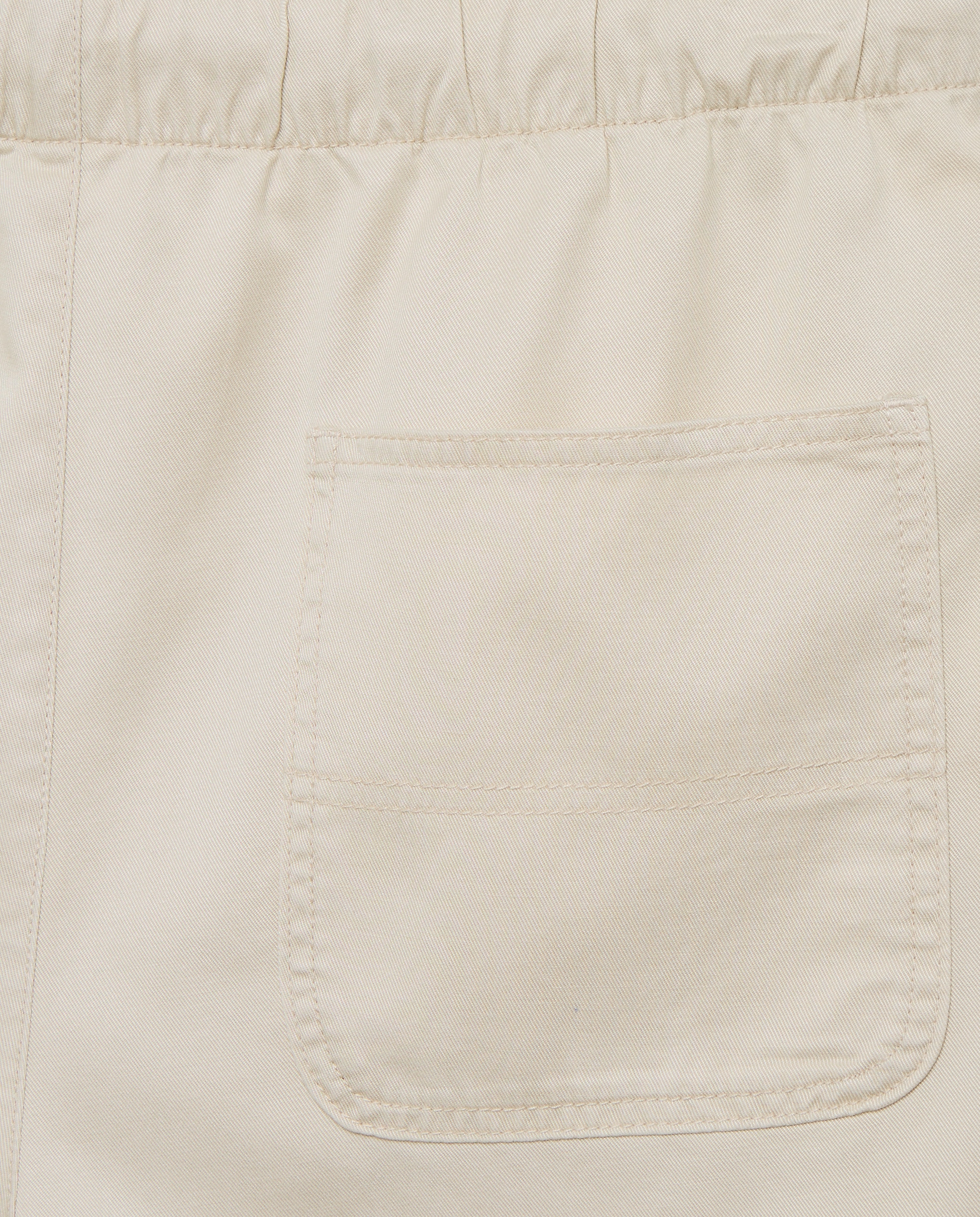 Bermuda hombre chino con goma Beige-5