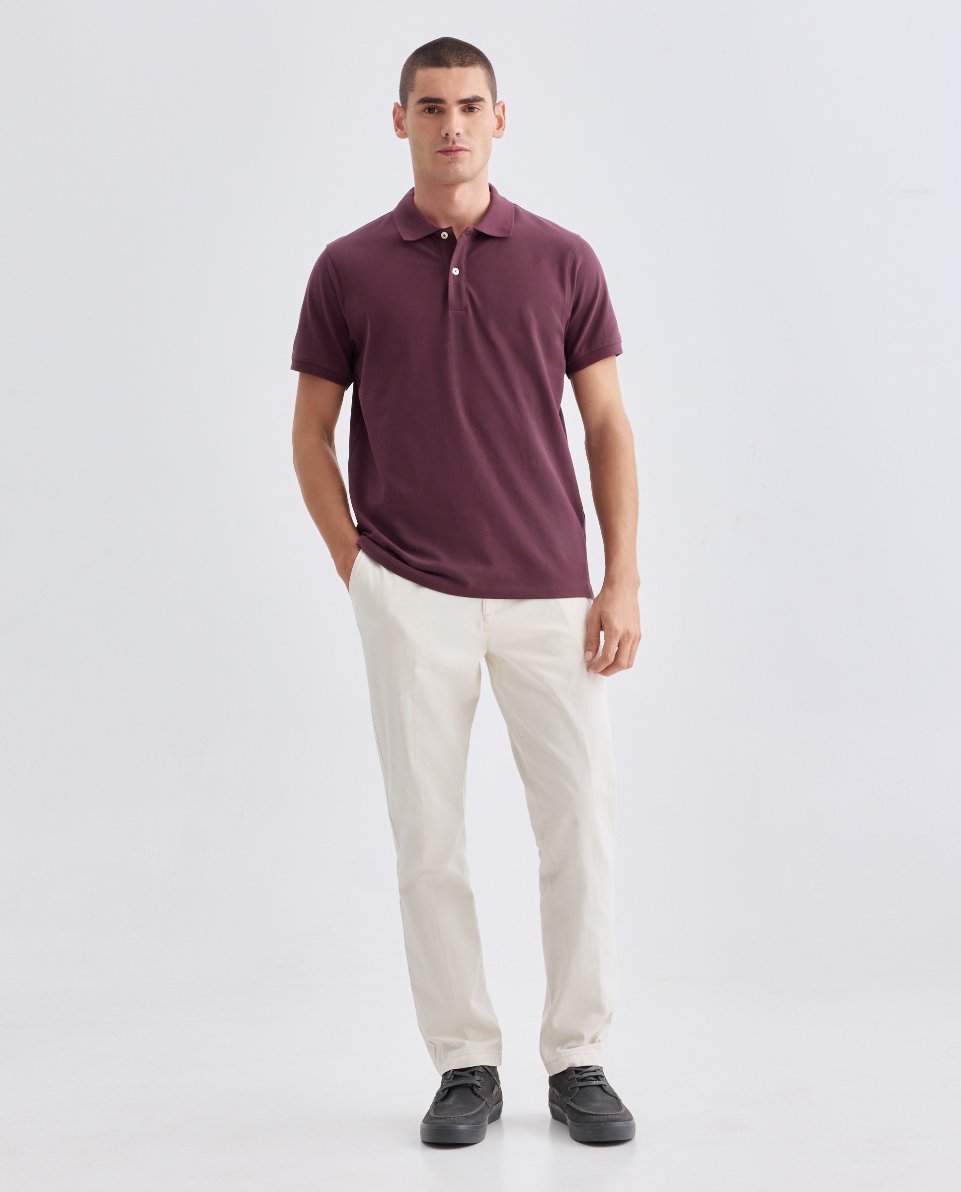 Imagen 0 de Pantalón hombre chino básico regular fit