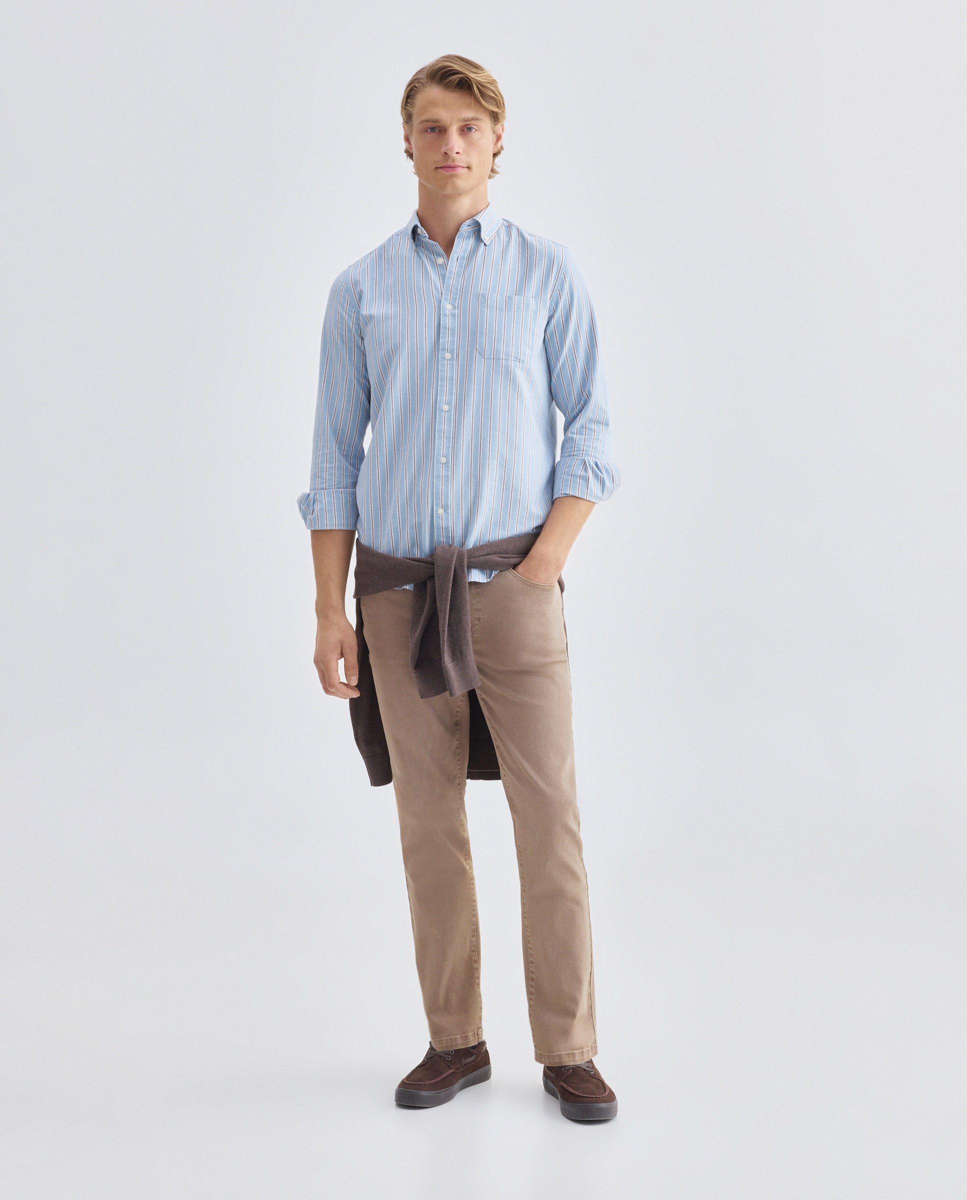 Imagen 0 de Pantalón hombre cinco bolsillos efecto lavado regular fit