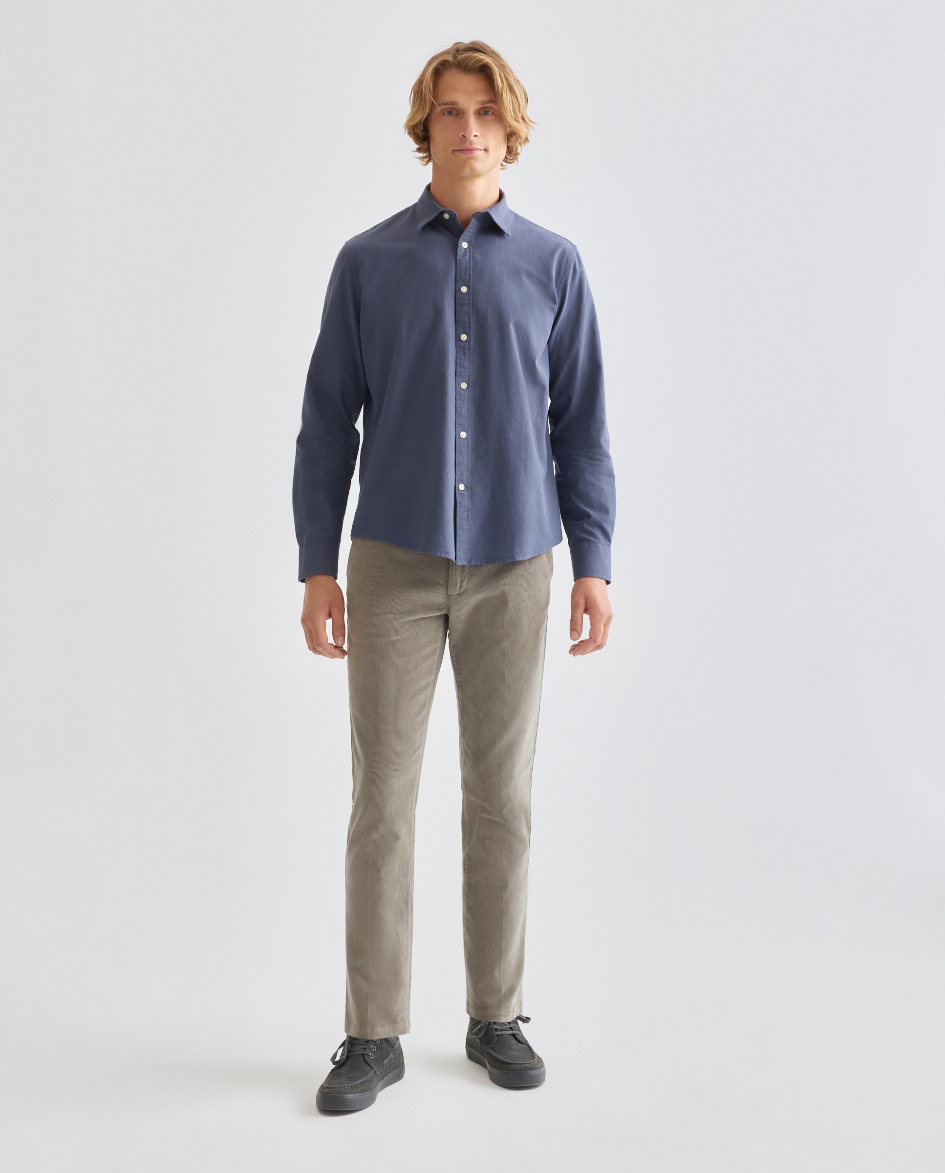 Imagen 0 de Pantalón hombre chino pana