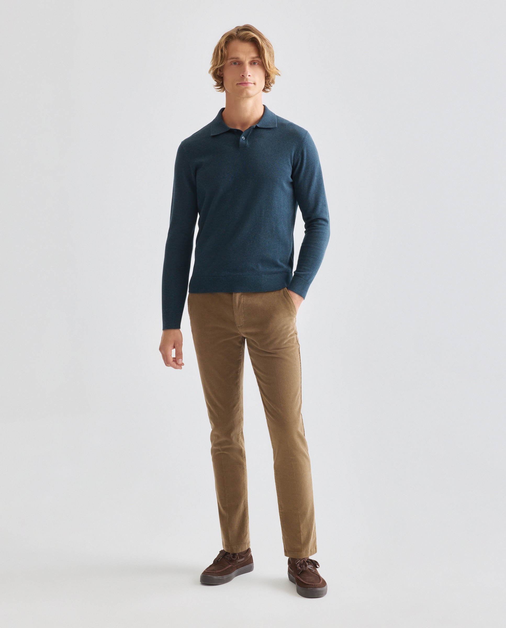 Imagen 0 de Pantalón hombre chino pana