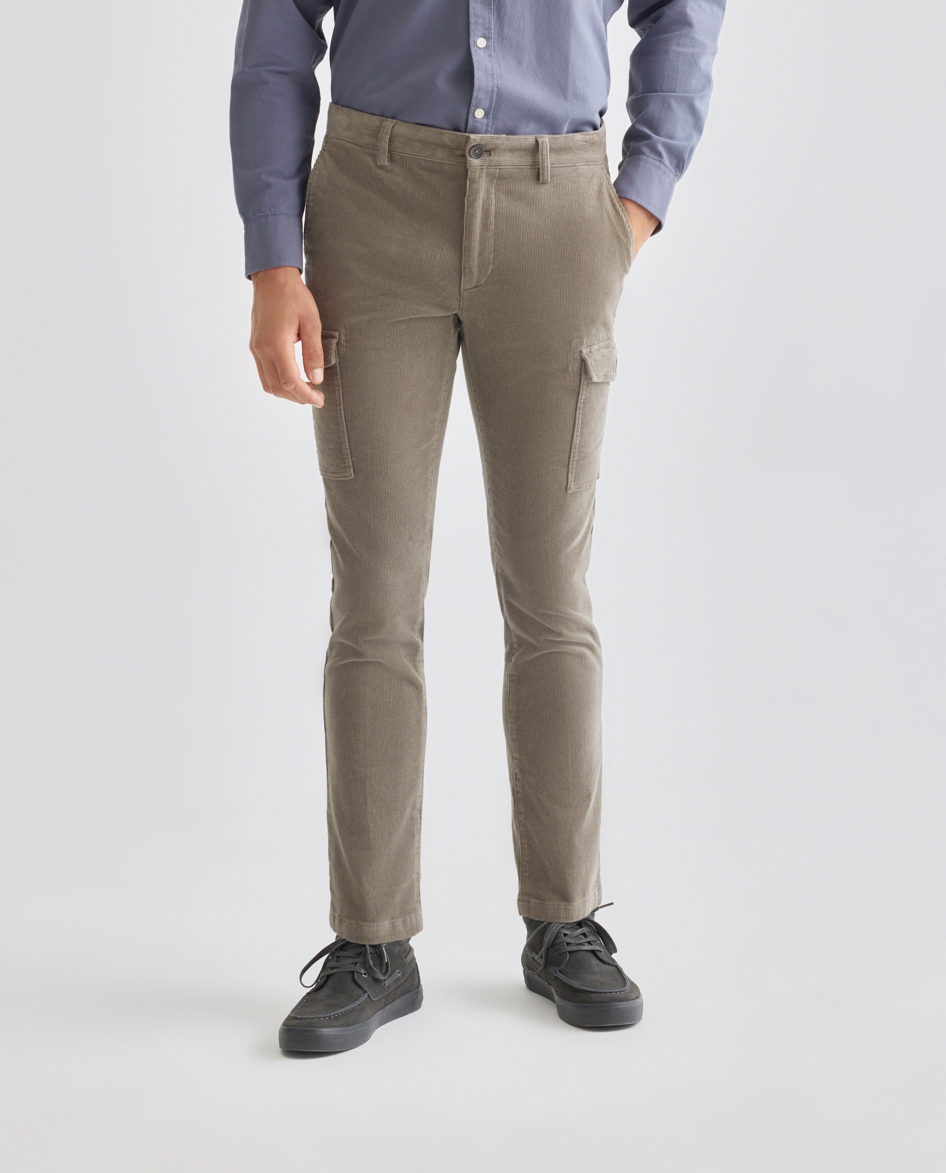 Pantalón hombre chino cargo pana 560 Oliva-2