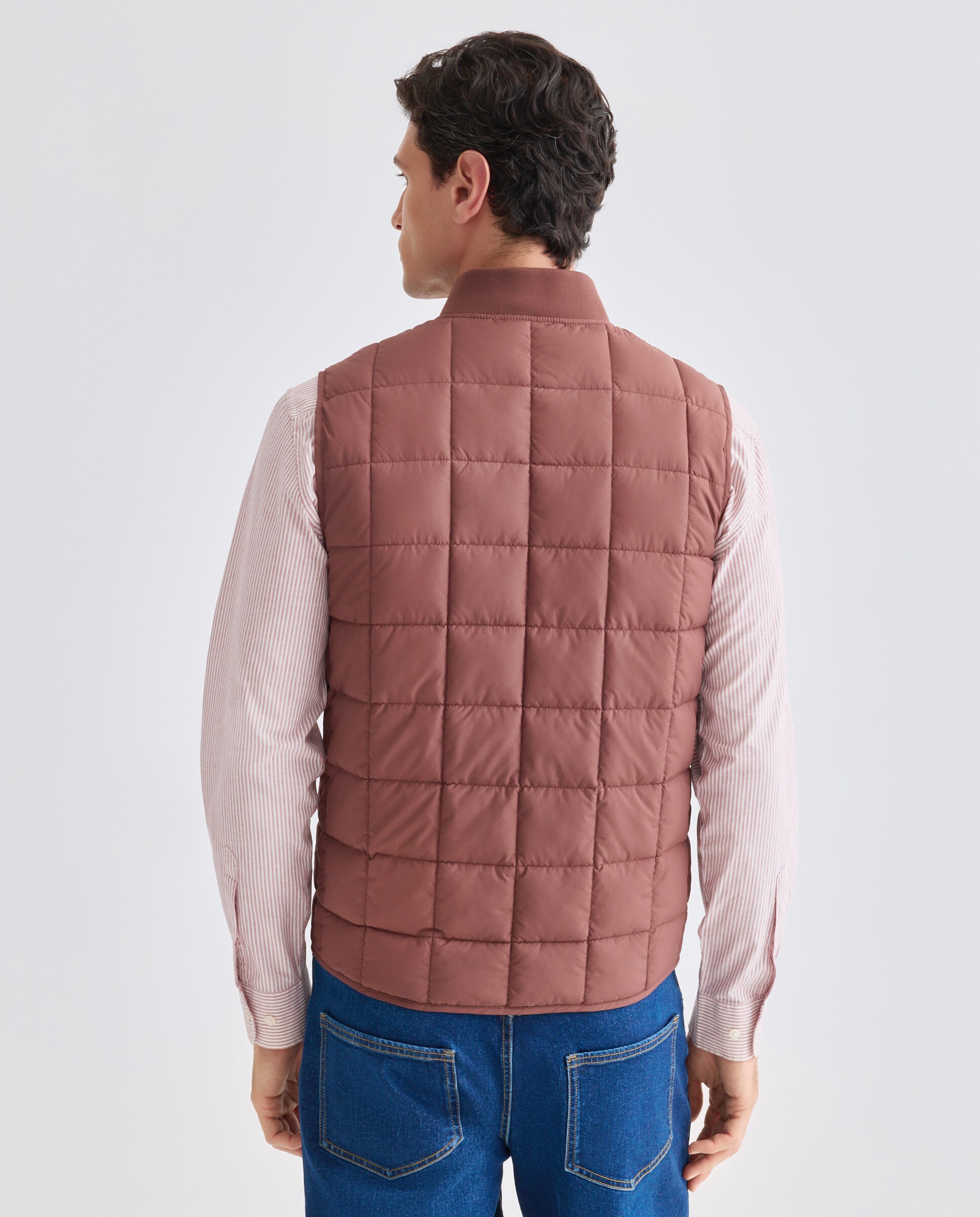 Chaleco hombre con relleno reciclado 290 Burdeos-3