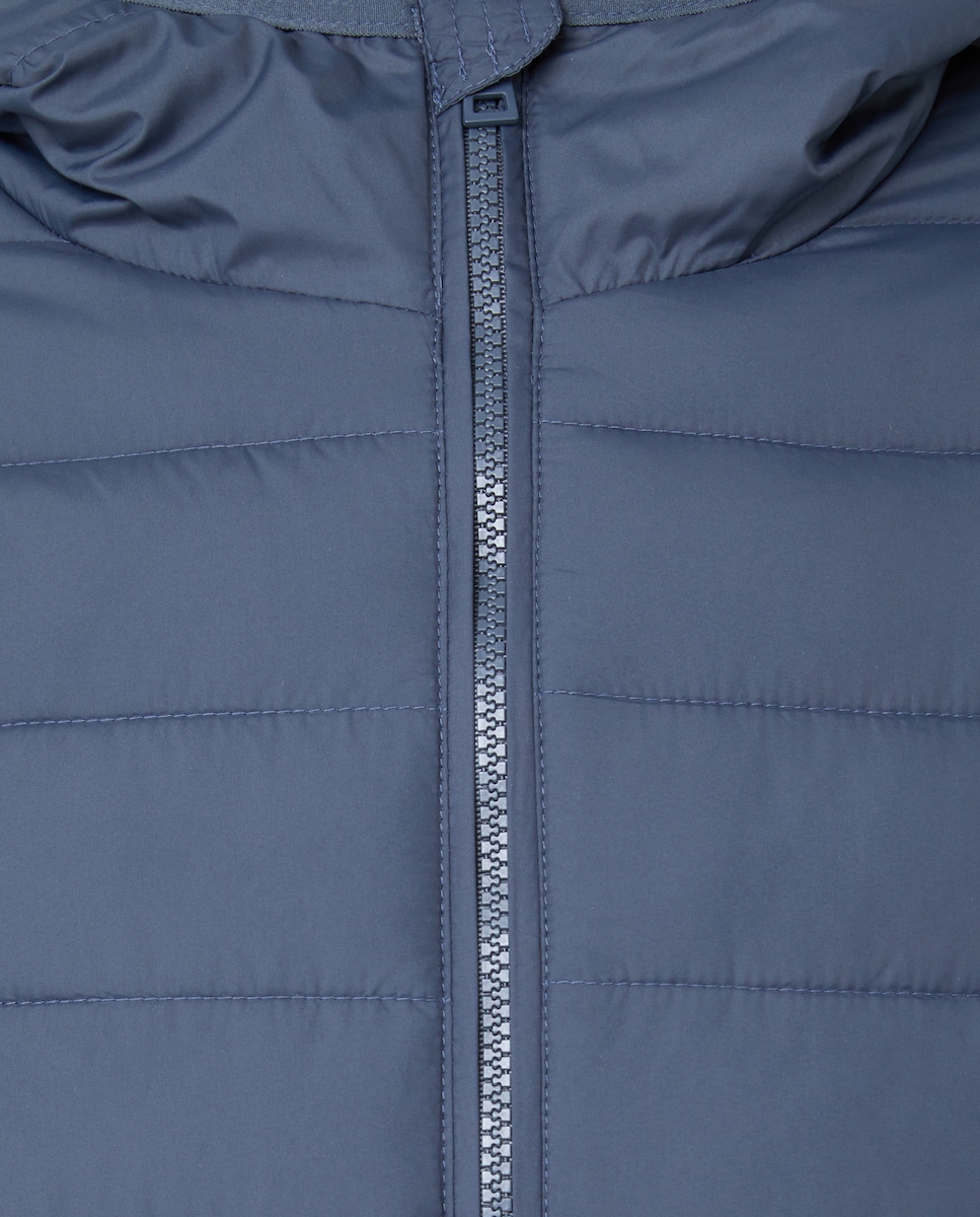 Chaqueta hombre ultraligera con capucha con relleno reciclado 430 Azul oscuro-5