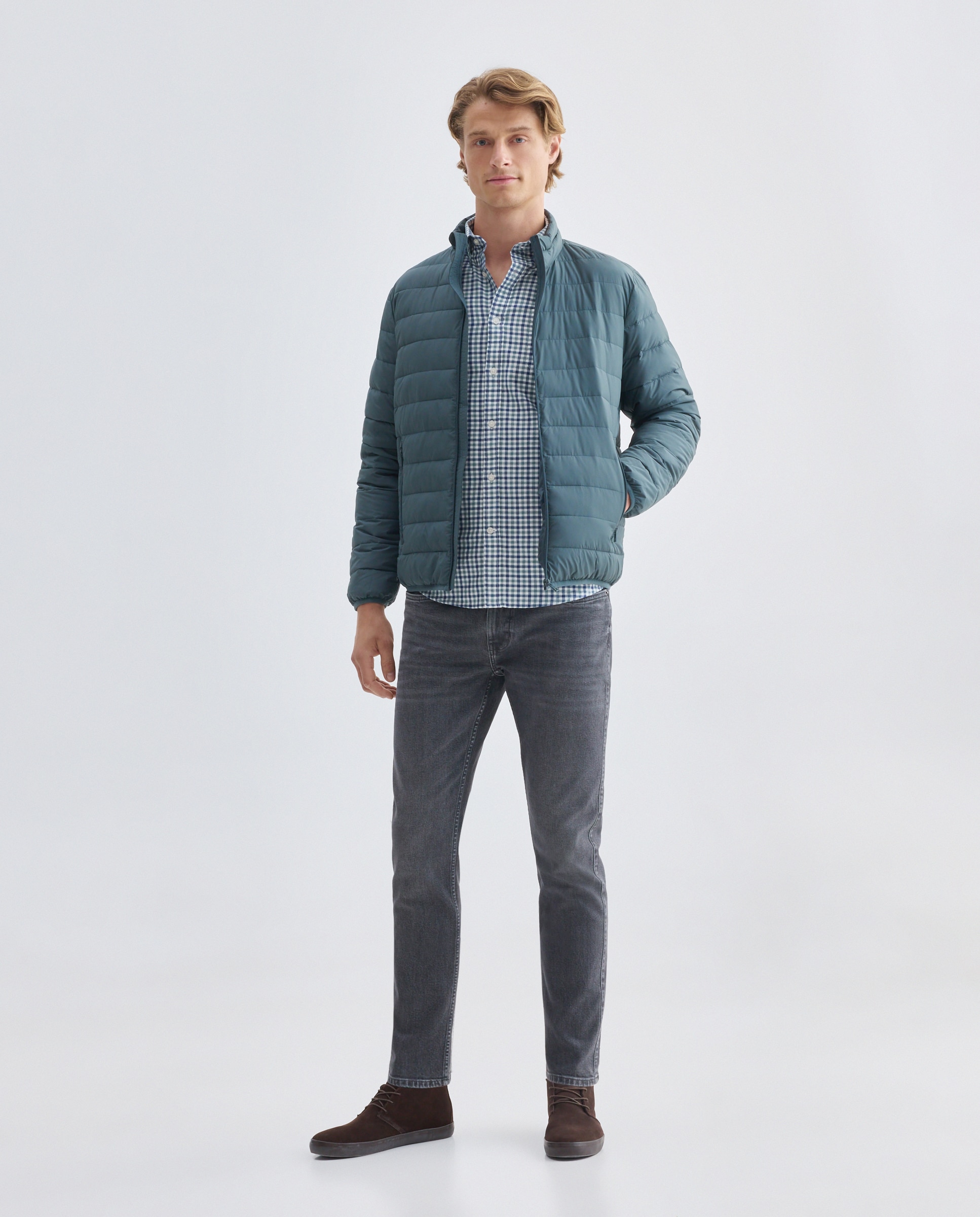 Chaqueta hombre ultraligera con relleno reciclado Verde Pato-2