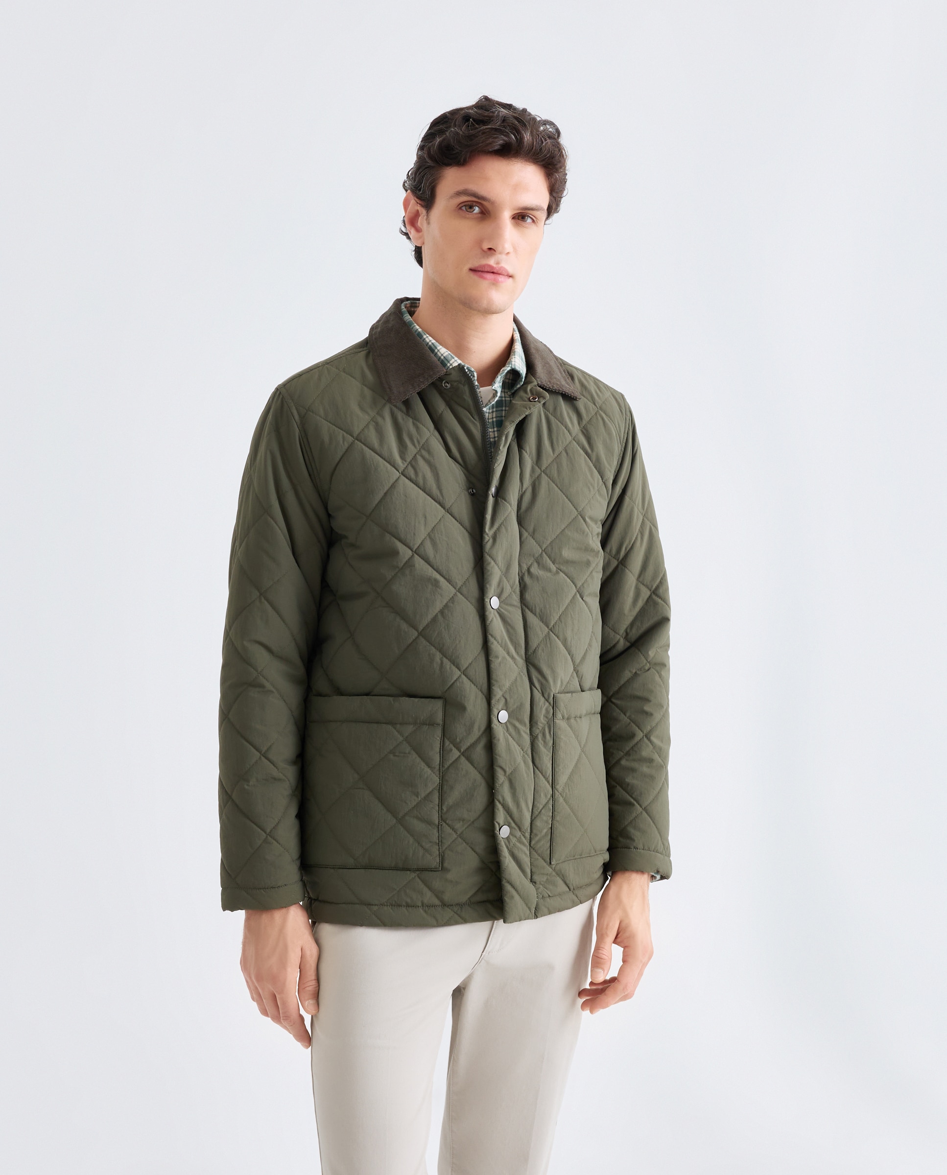 Imagen 0 de Chaqueta hombre acolchado rombos reciclado con cuello pana