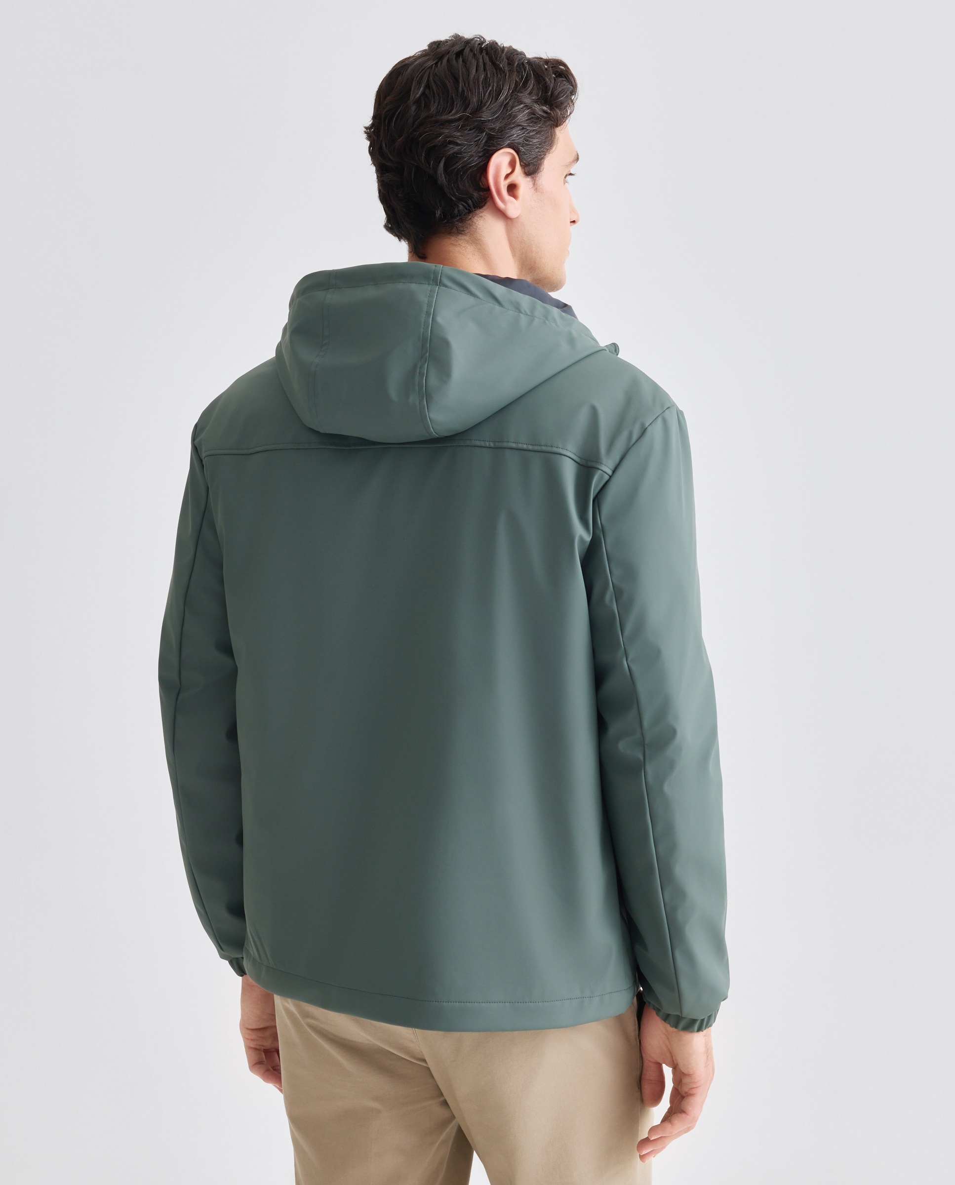 Chaqueta hombre engomada con capucha Verde Pato-3