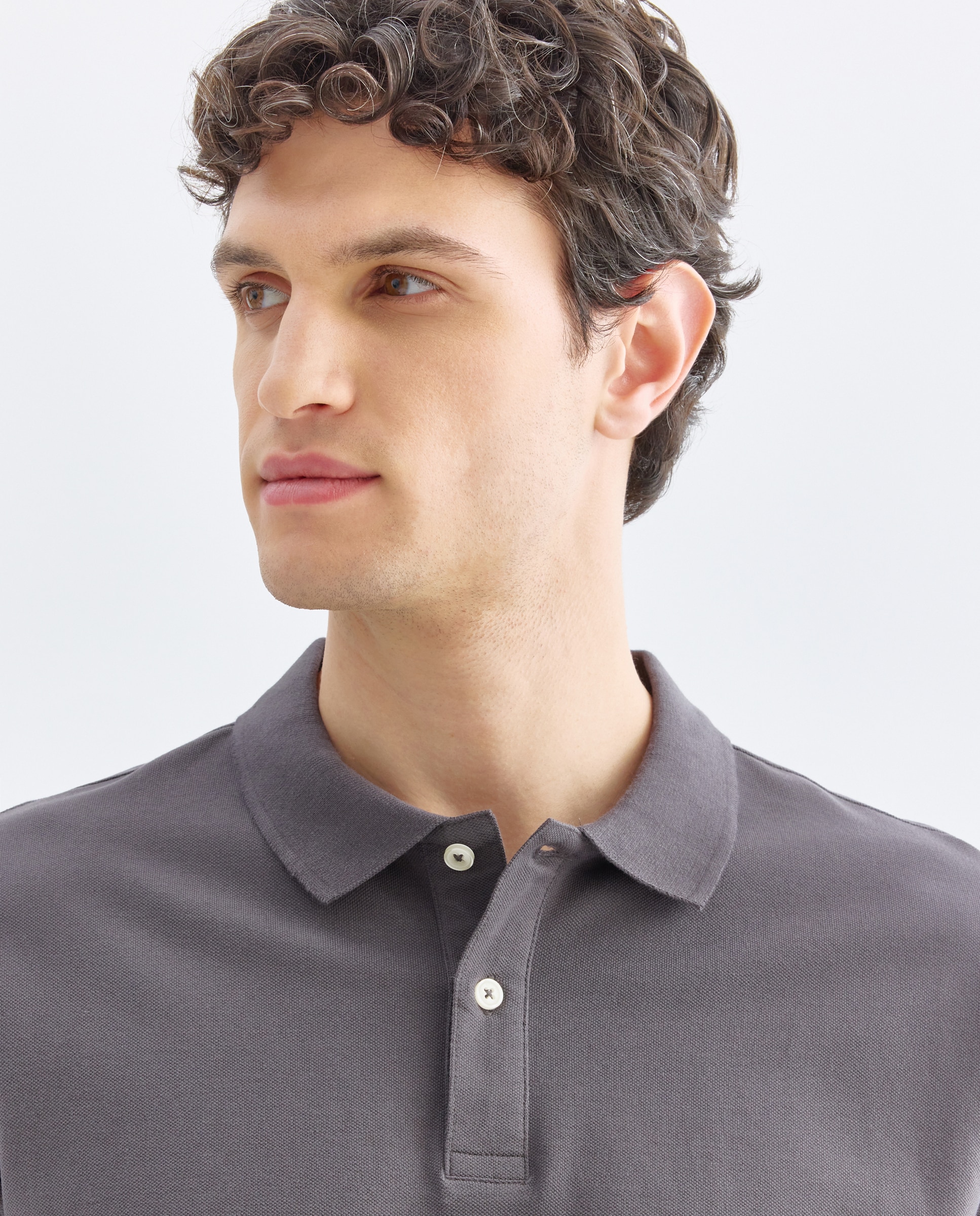Polo de hombre manga corta pique liso 820 Gris medio-4