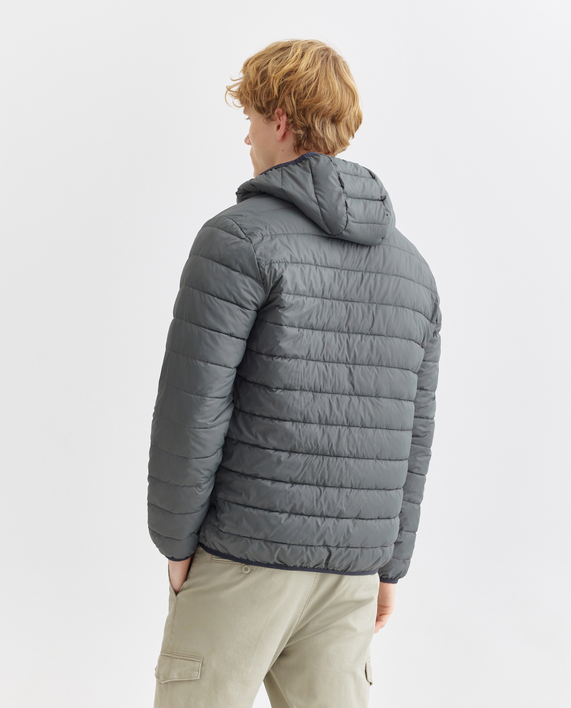 Chaqueta hombre ultraligera capucha con relleno reciclado 520 Kaki-3