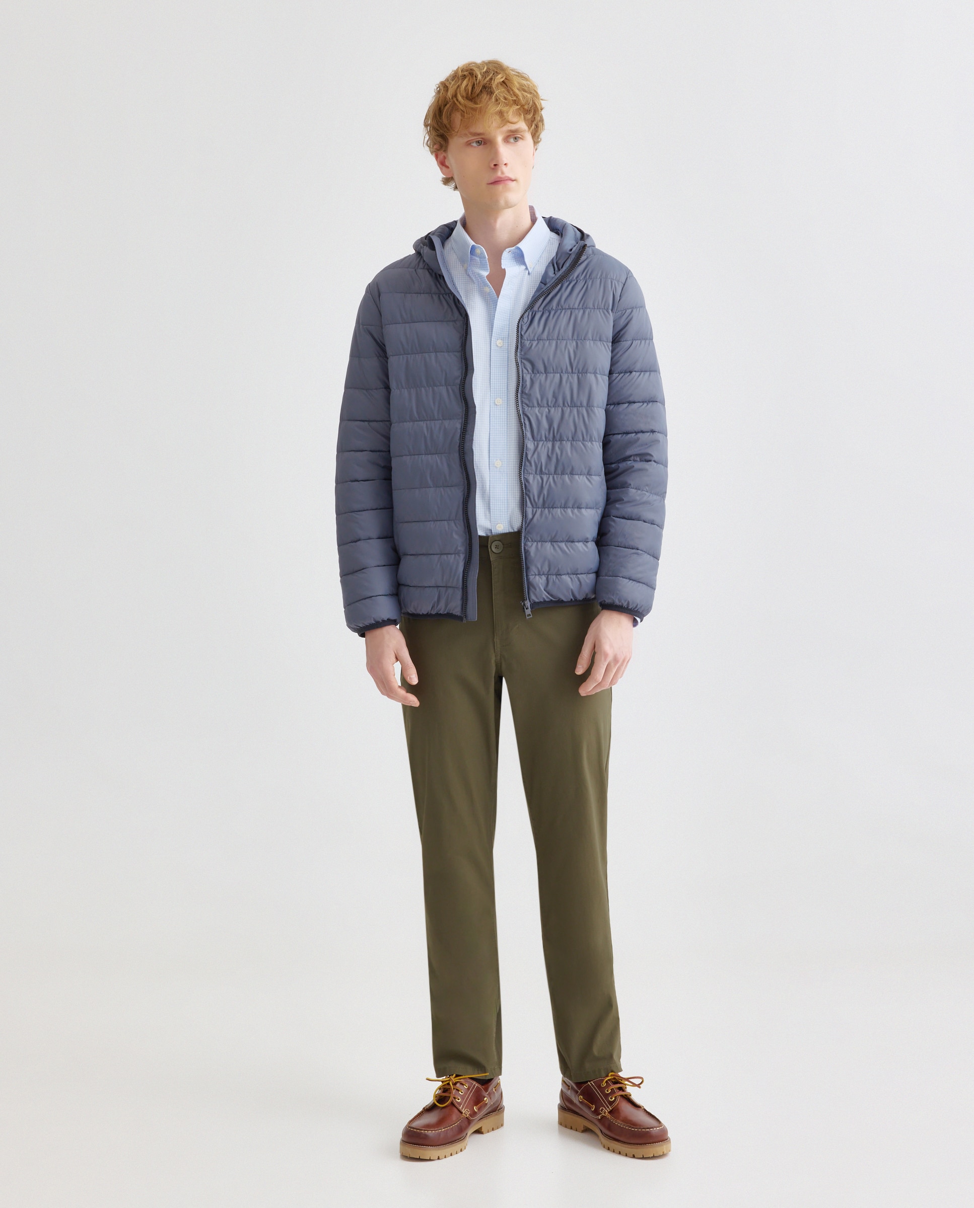 Chaqueta hombre ultraligera capucha con relleno reciclado 400 Azul-2