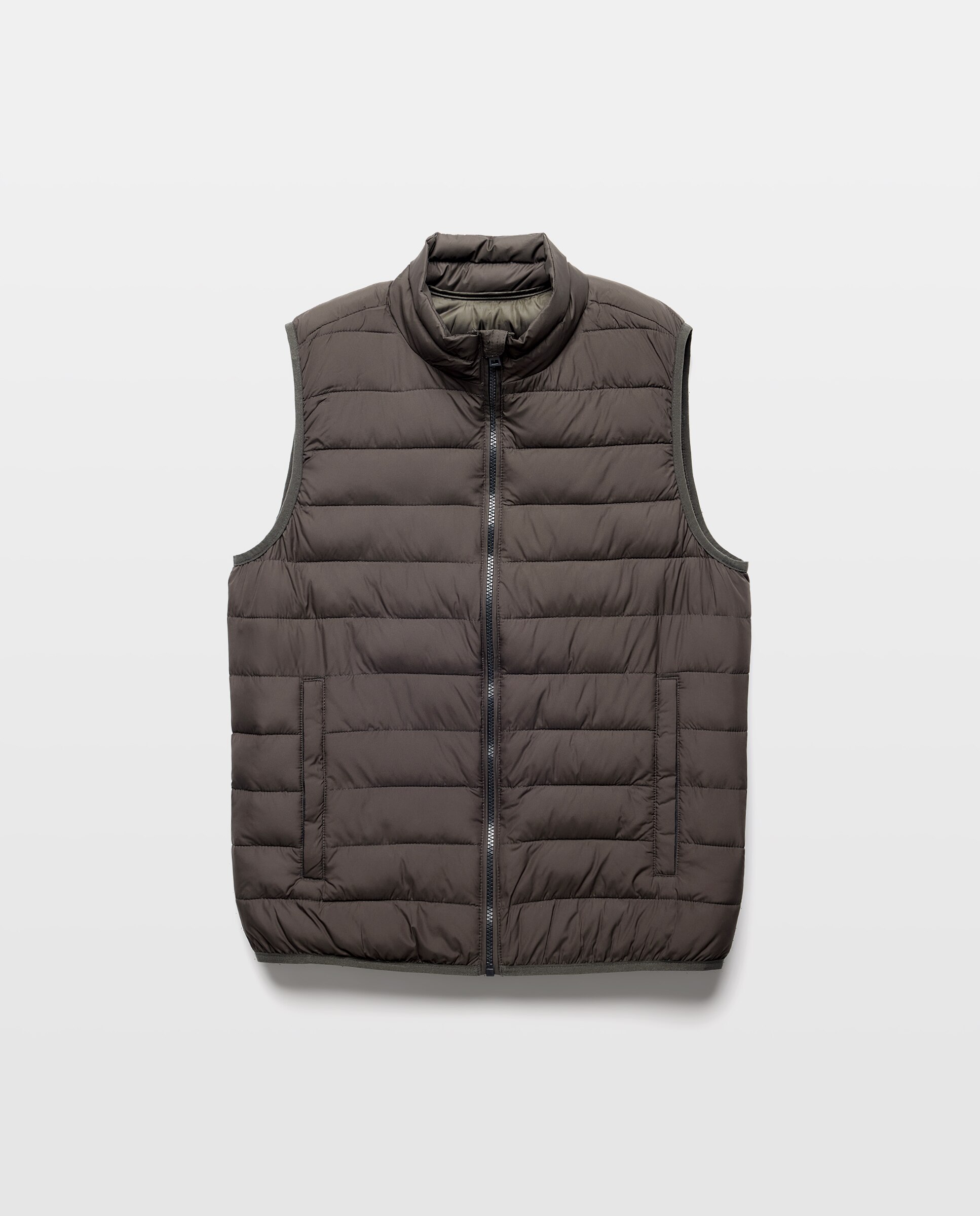 Chaleco hombre ultraligero con relleno reciclado 530 Verde oscuro-4