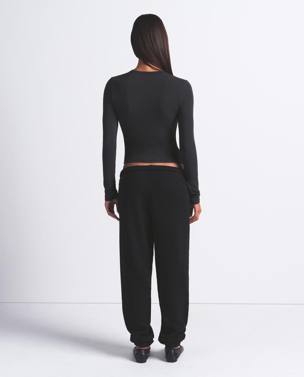 Camisola de algodão de manga curta, suave e respirável, ideal para criar looks confortáveis e versáteis para mulher Preto-3