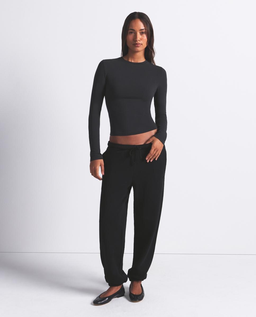 Camisola de algodão de manga curta, suave e respirável, ideal para criar looks confortáveis e versáteis para mulher Preto-4