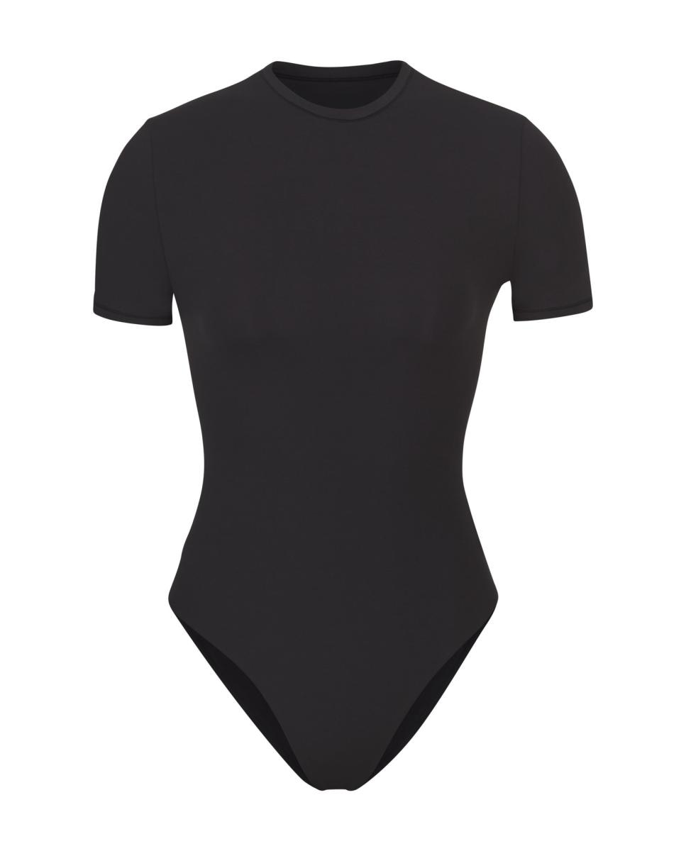 Body Tipo T-shirt de Manga Curta Preto-4