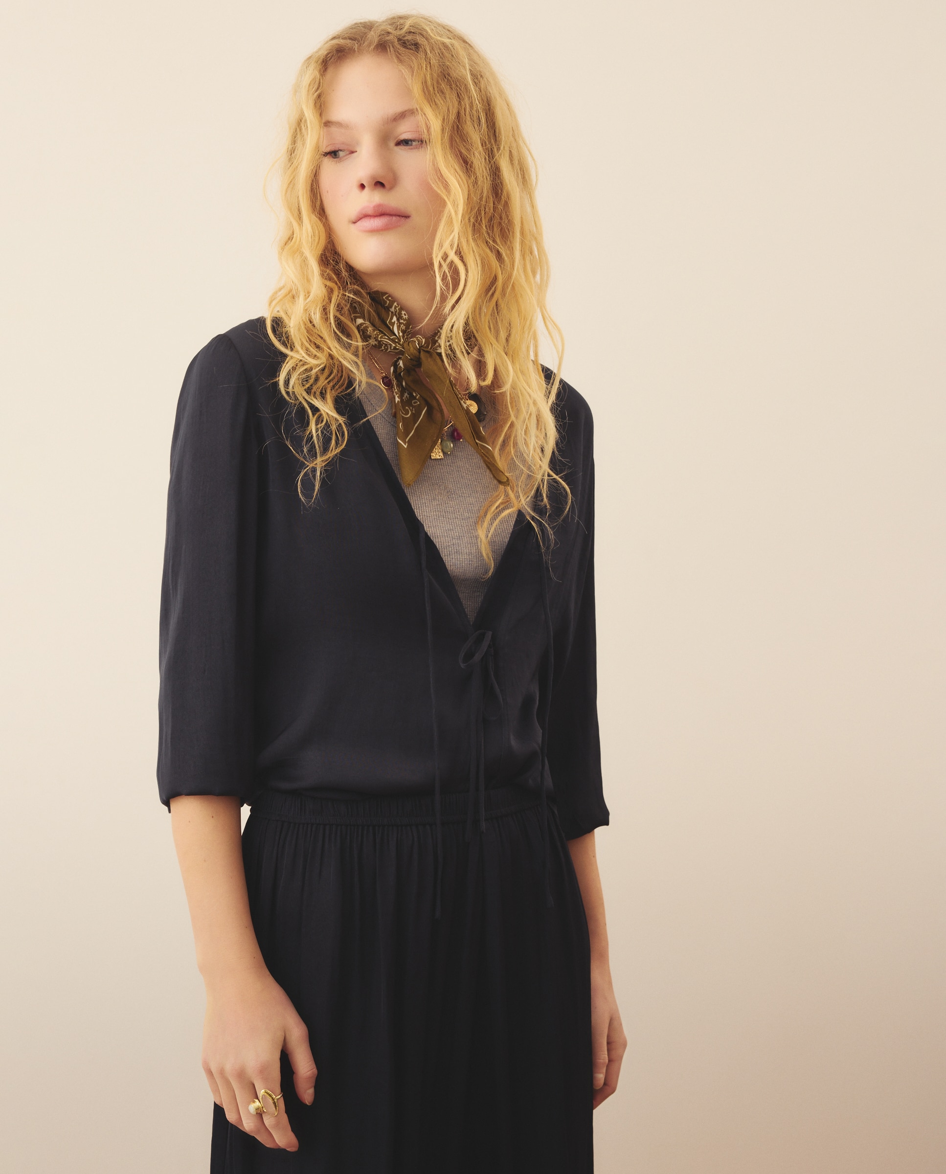 Blusa Alce com Laços Chumbo-1