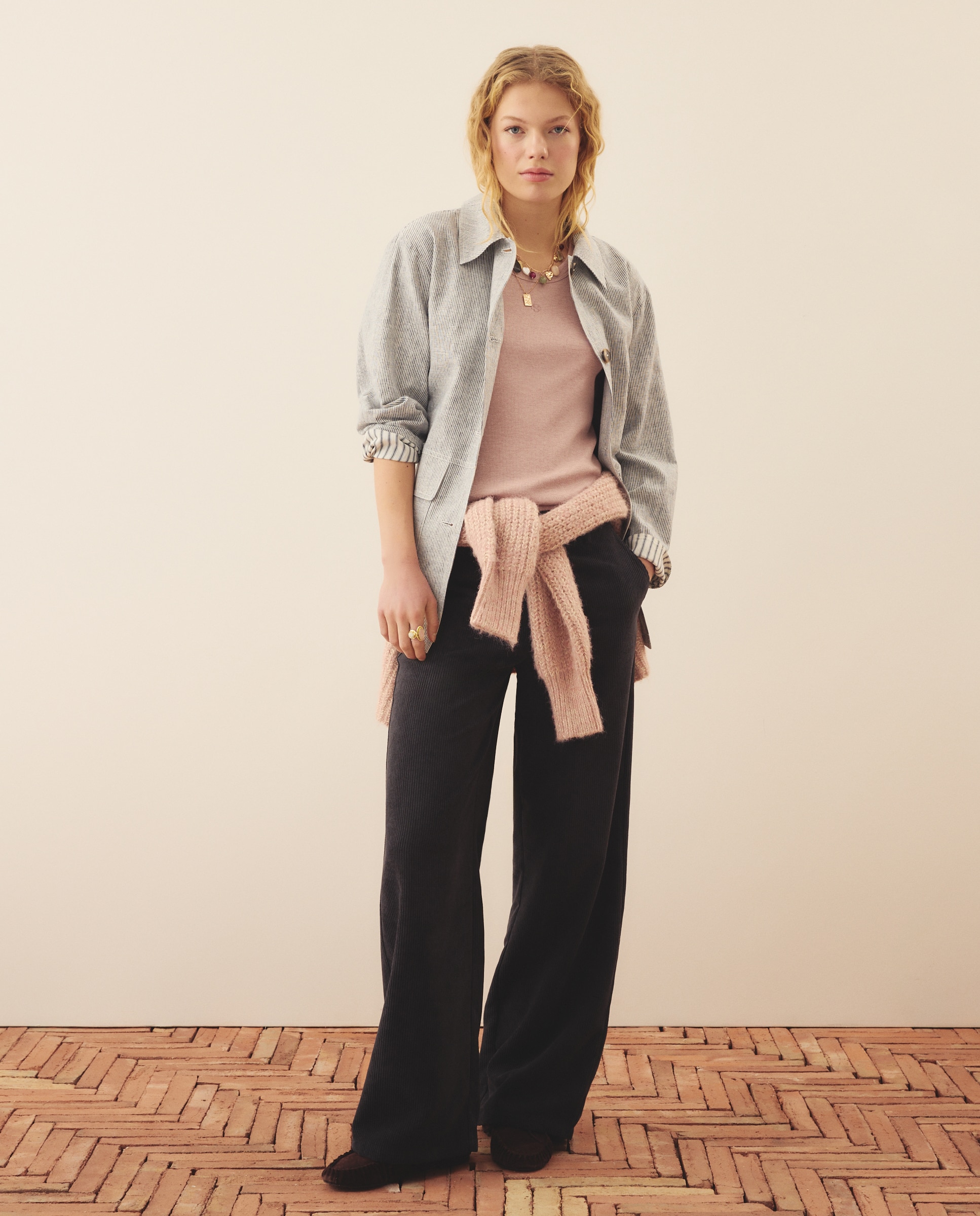 Pantalón de mujer ancho de pana fluida - Southern Cotton - 240 Fucsia Plomo-1