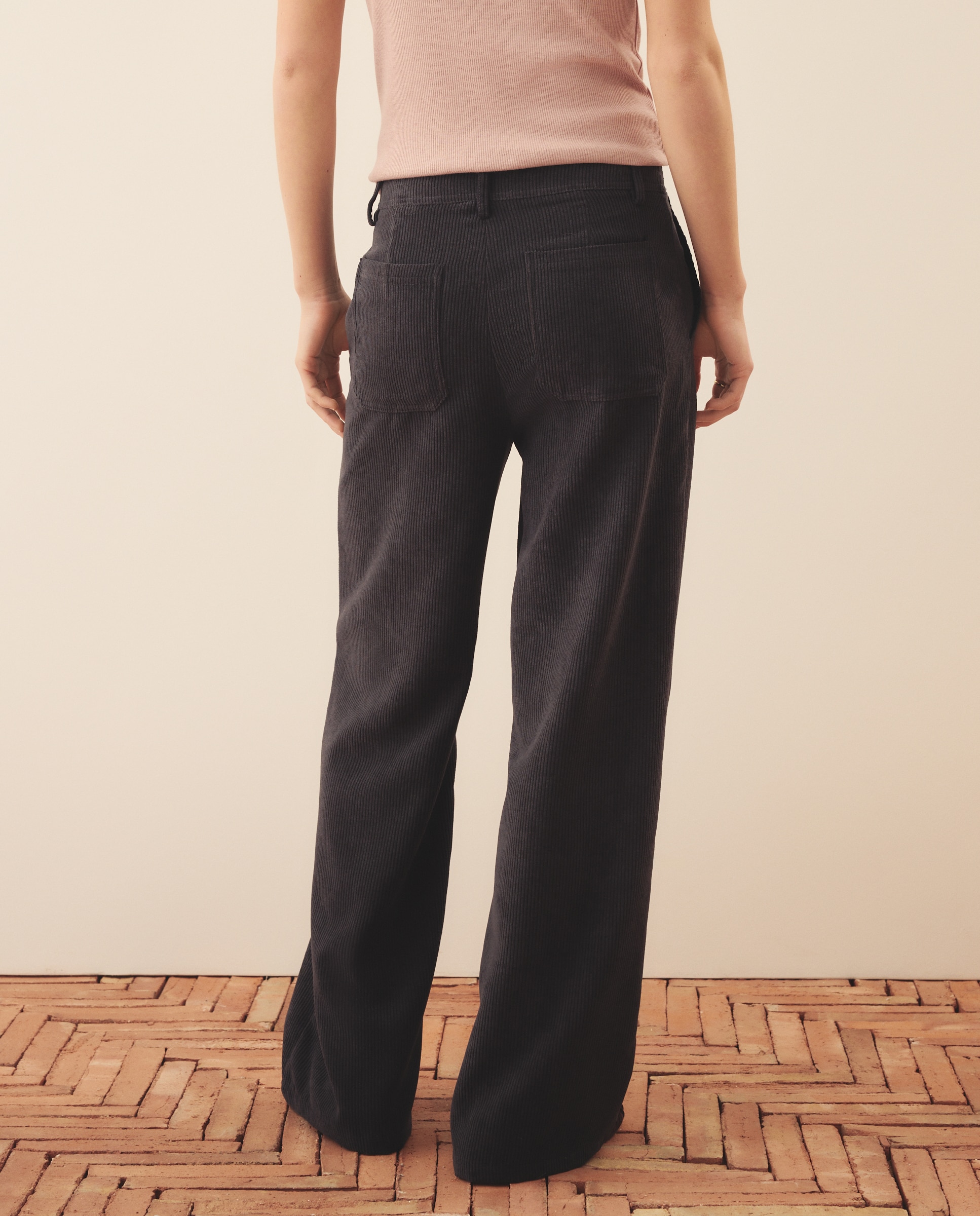 Pantalón de mujer ancho de pana fluida - Southern Cotton - 240 Fucsia Plomo-3