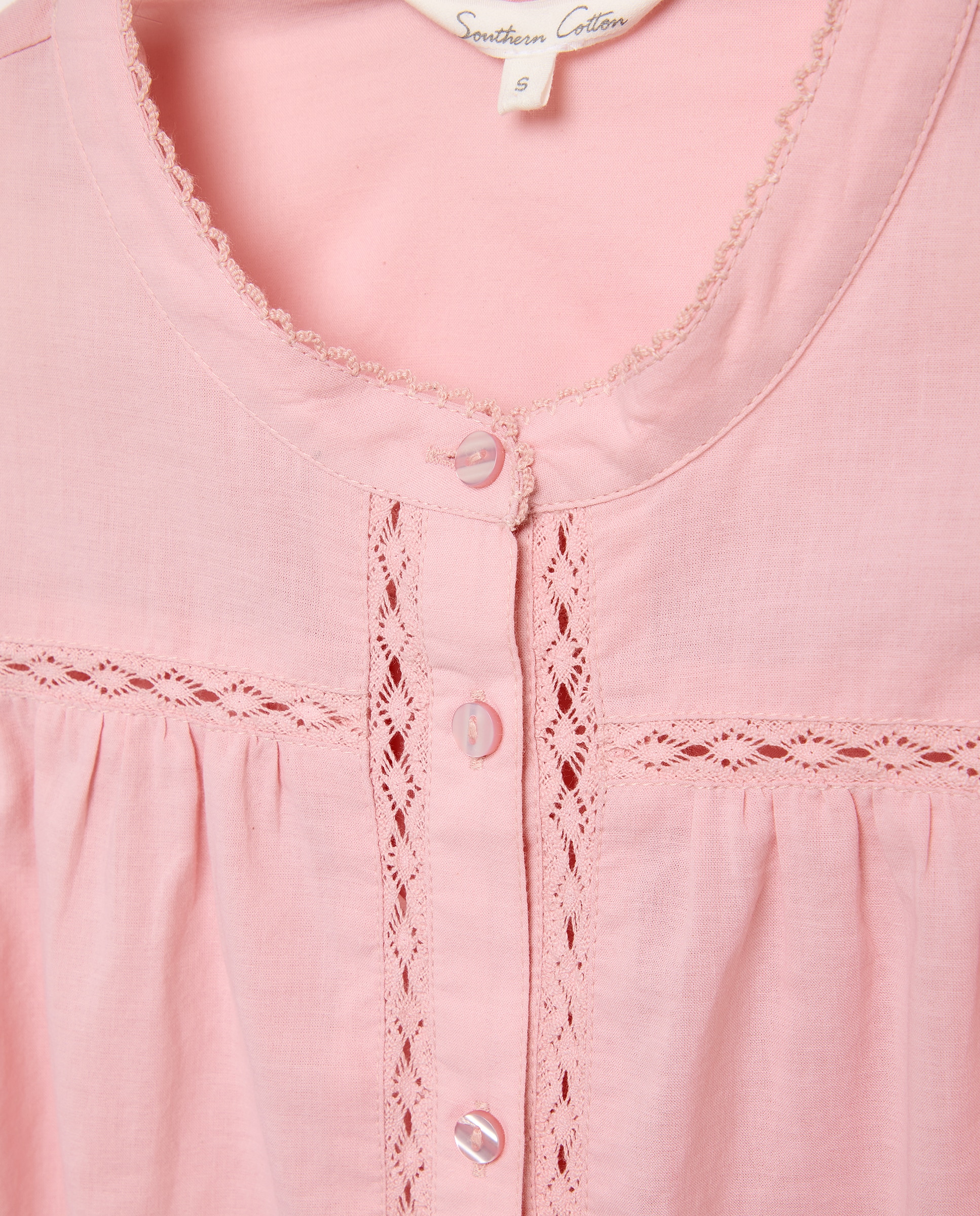 Imagen 6 de Blusa lisa con volante en escote - Southern Cotton - 200 Rosa 200 Rosa