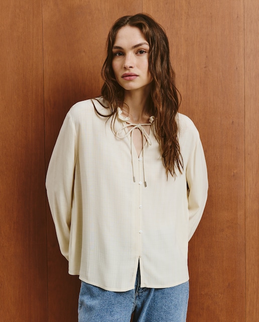 Imagen 0 de Blusa estampada de manga larga de mujer