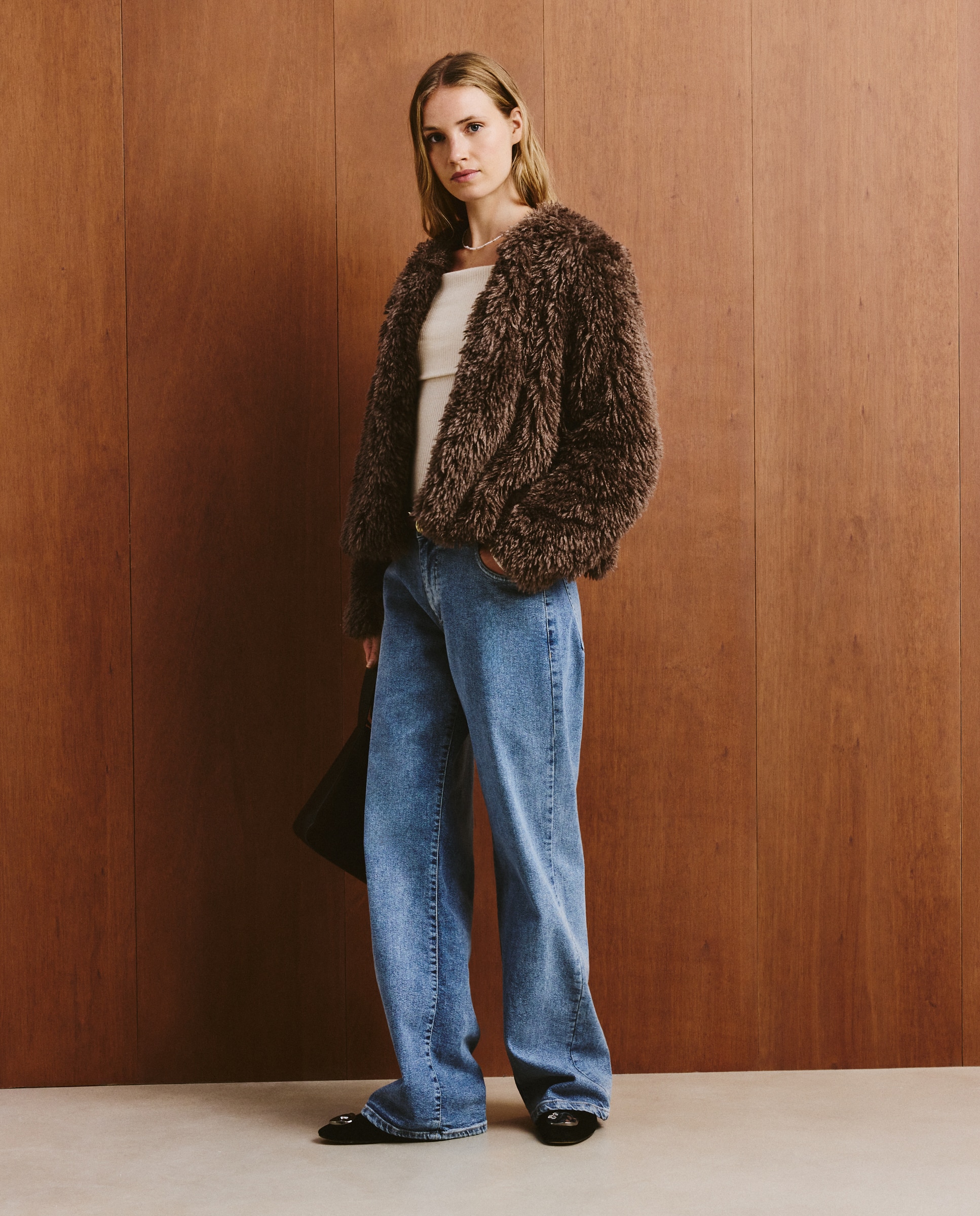 Casaco de Pelo Visom-Escuro-2