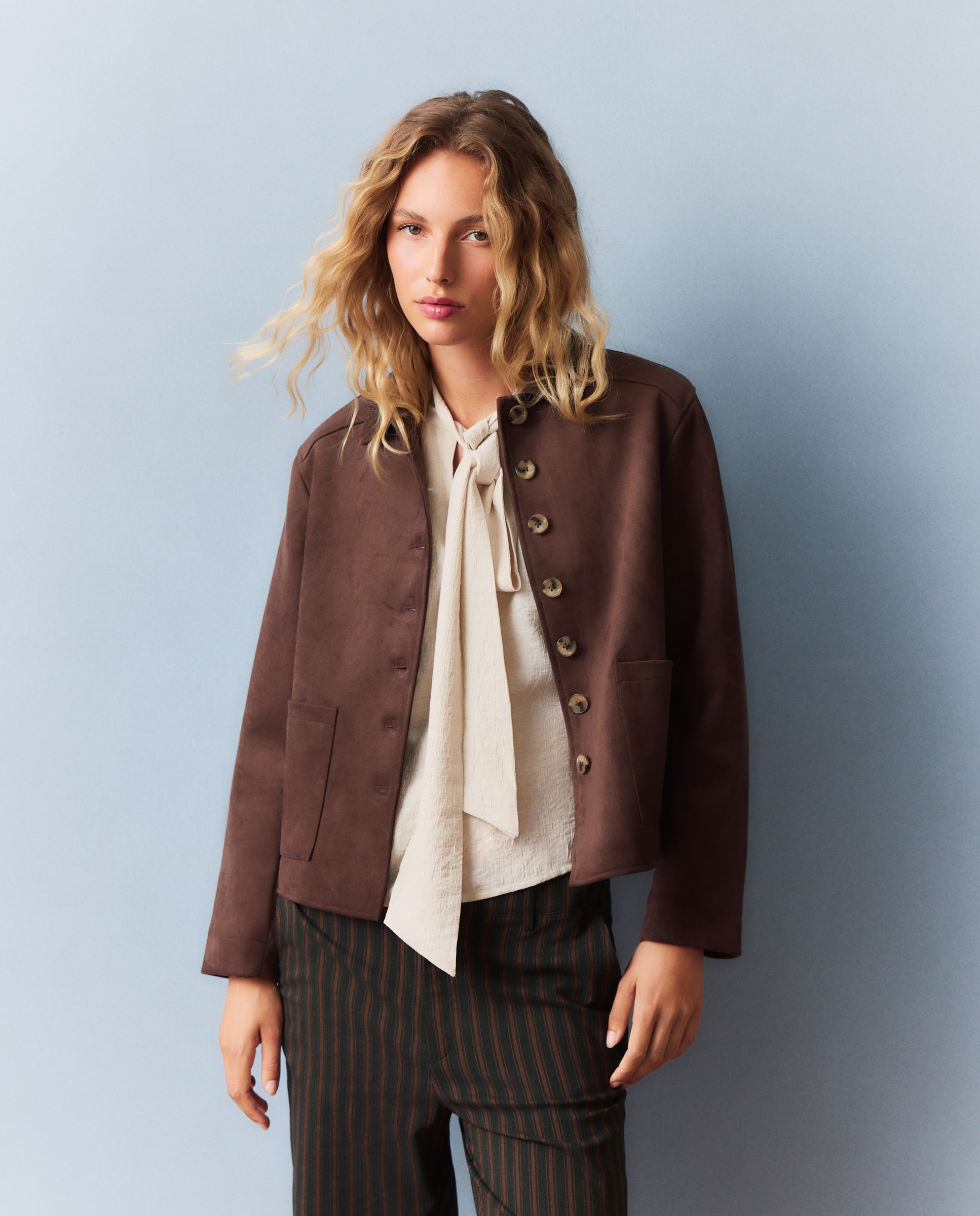 Chaqueta lisa con botones de mujer - Southern Cotton - Marrón Marrón-4