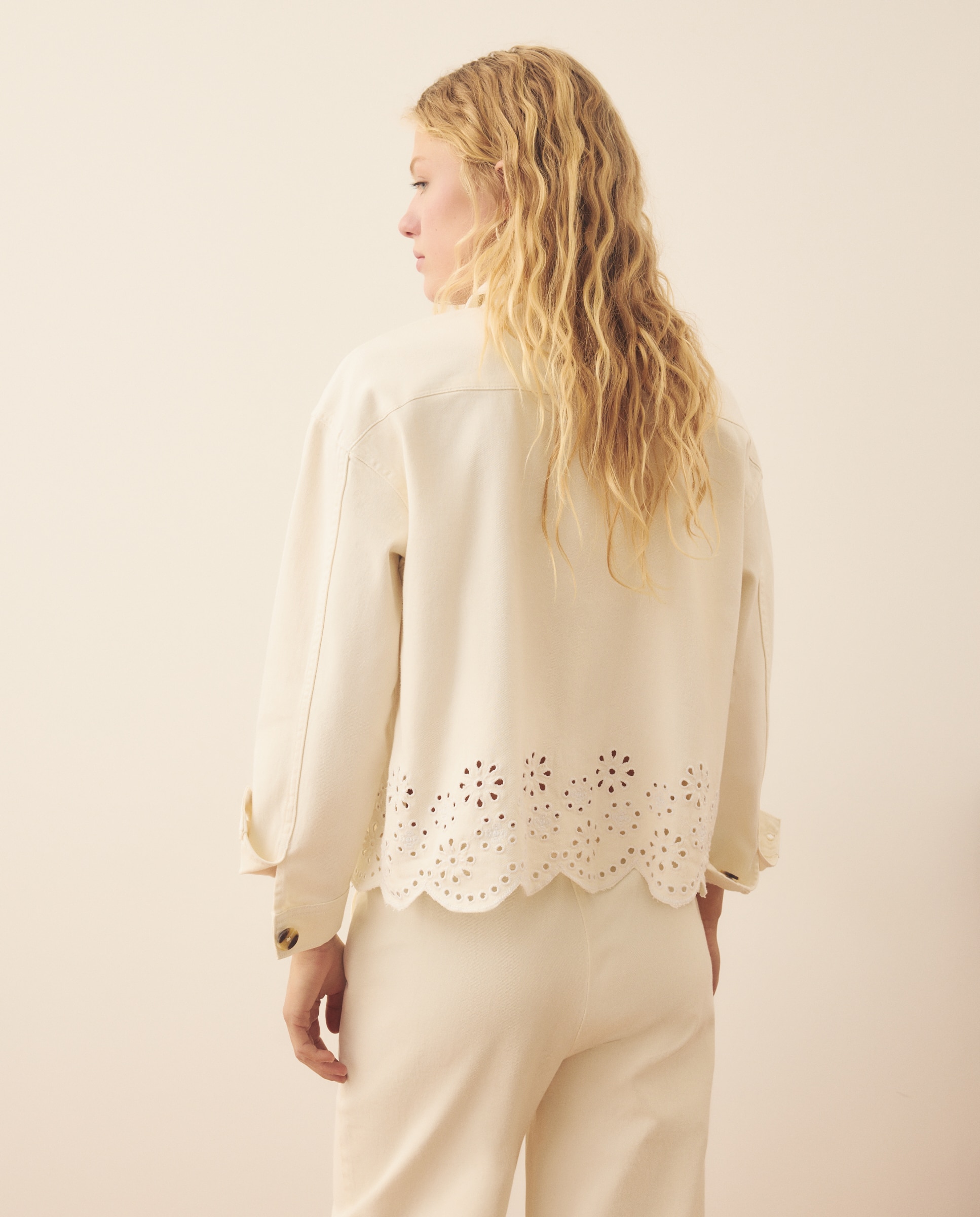 Sobrecamisa Bordada Perfurada Branco-3