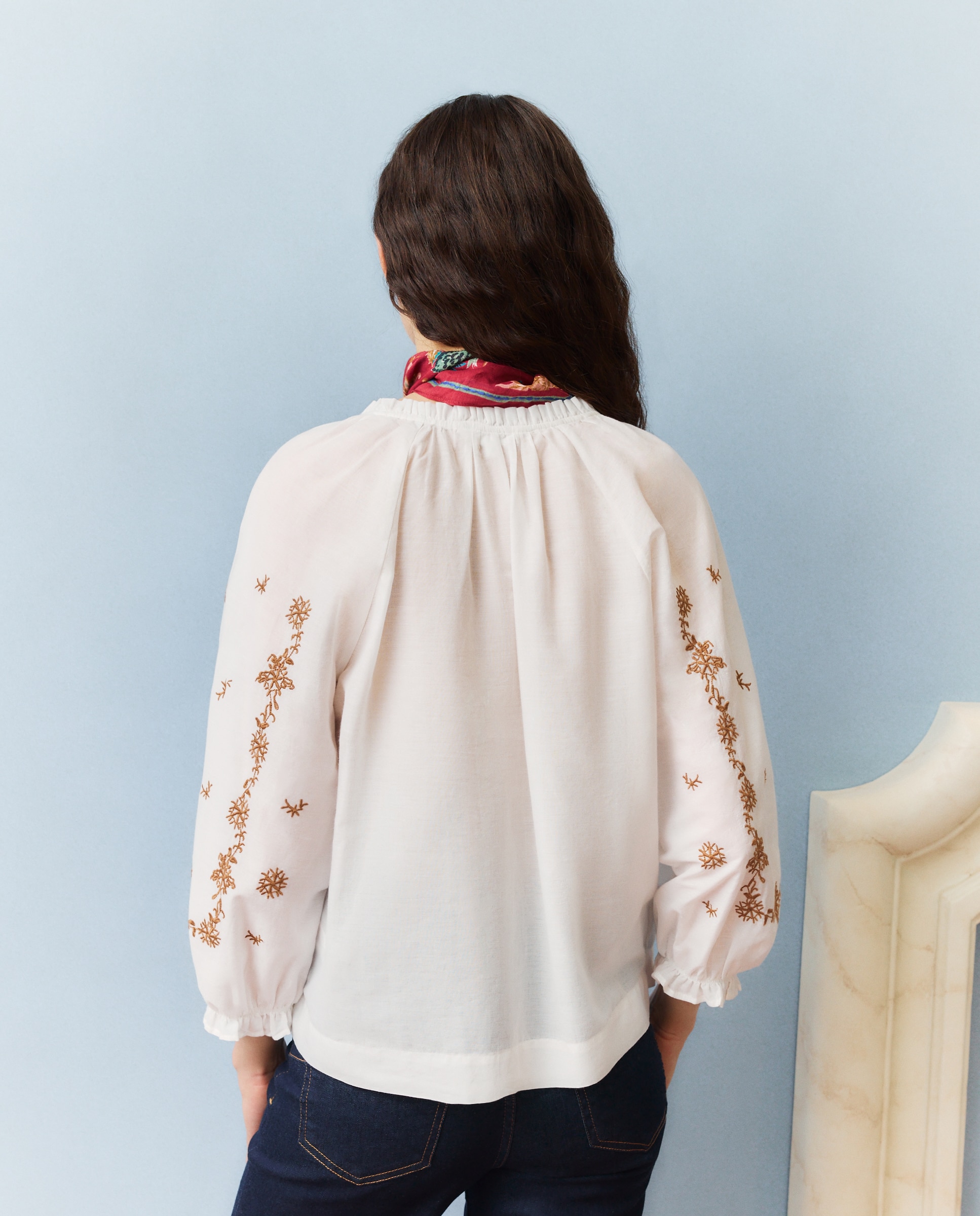 Imagen 3 de Blusa de mujer romántica con bordado - Southern Cotton - 120 Crudo 120 Crudo