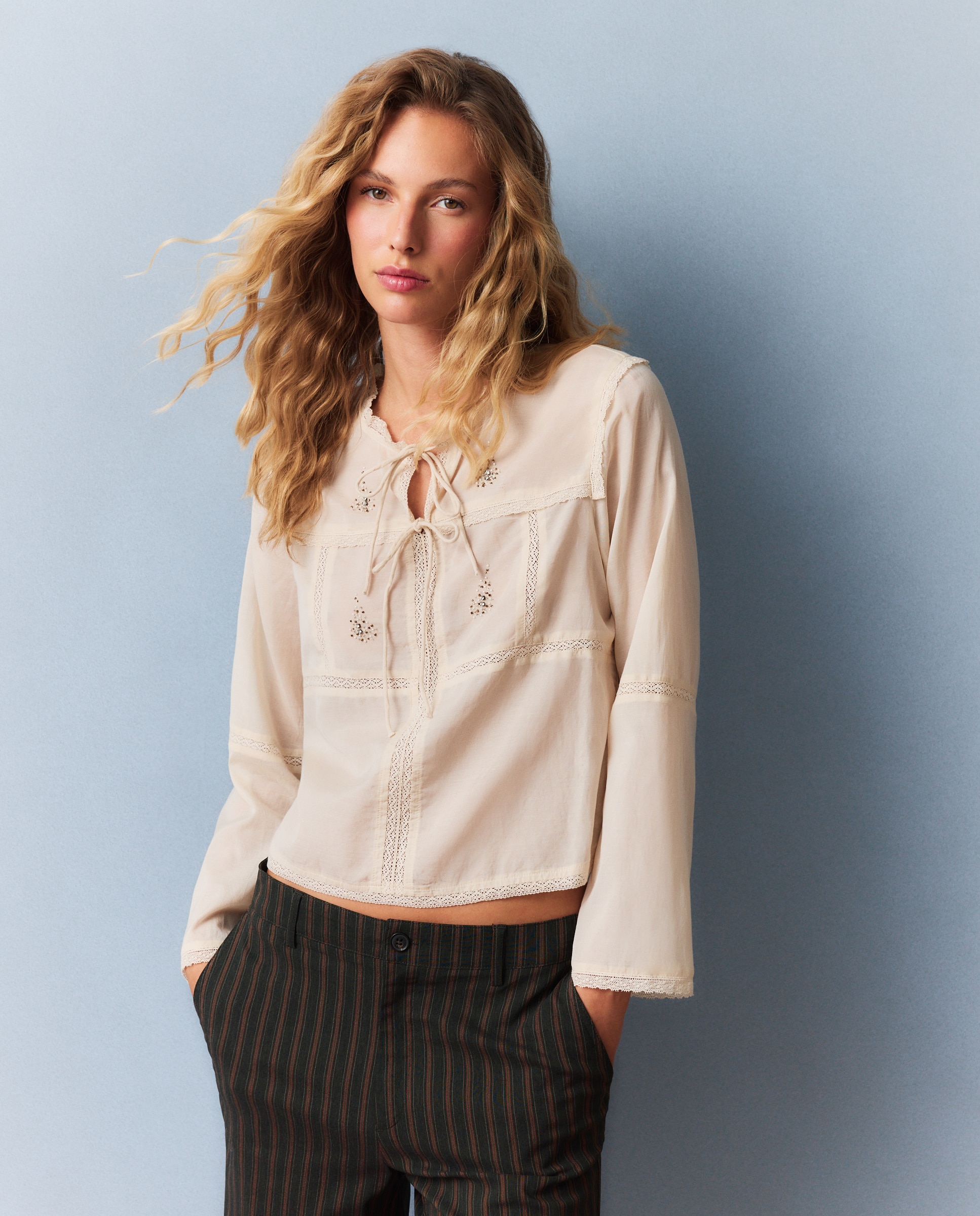Blusa bordada 120 Cru-4
